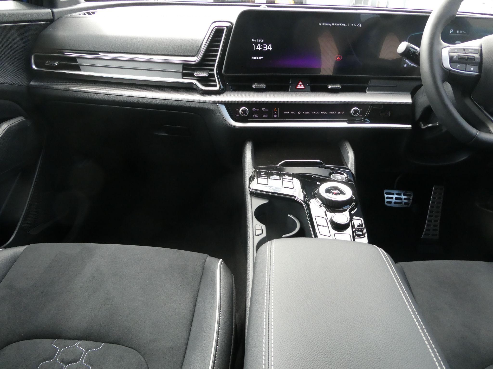 Kia Sportage Image 16