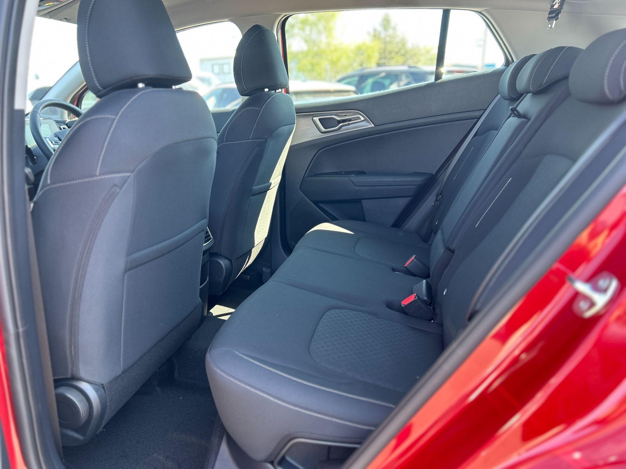 Kia Sportage Image 12