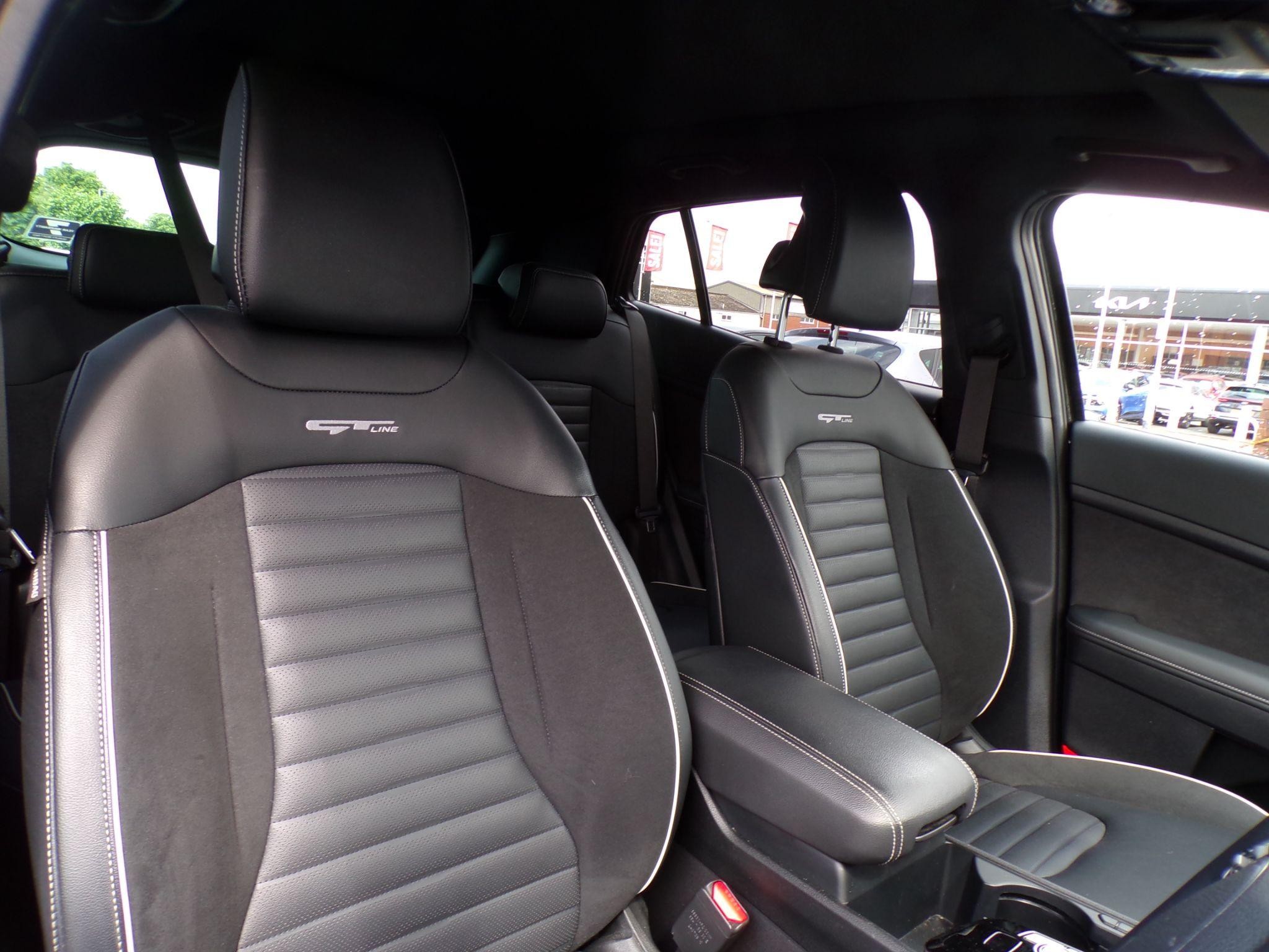 Kia Sportage Image 17