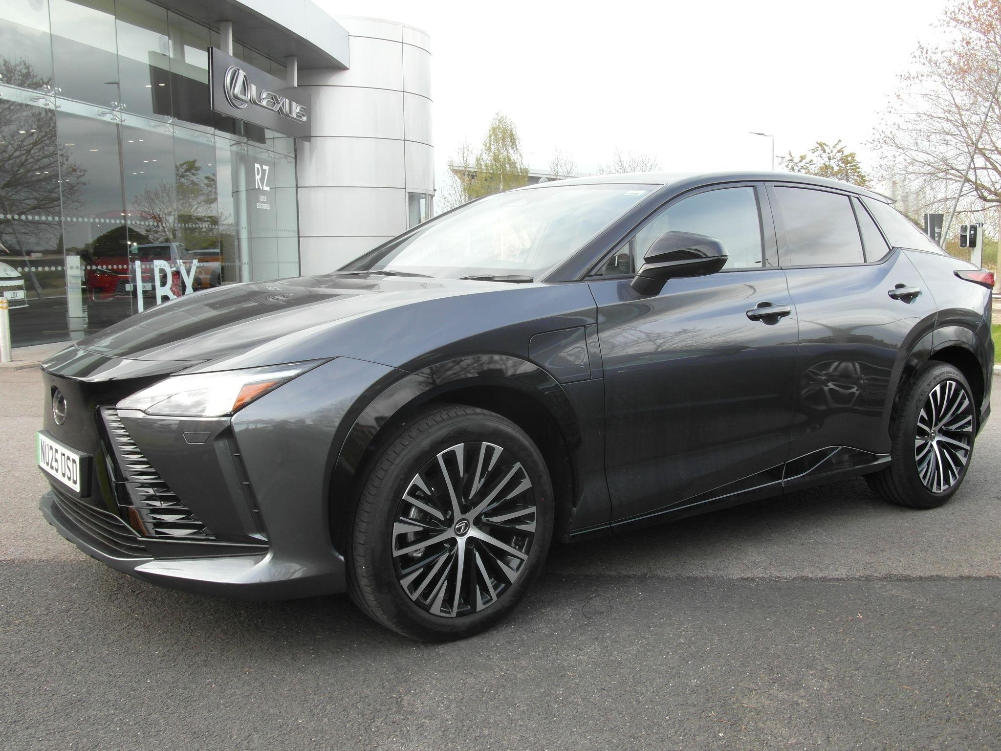 Lexus RZ Image 15