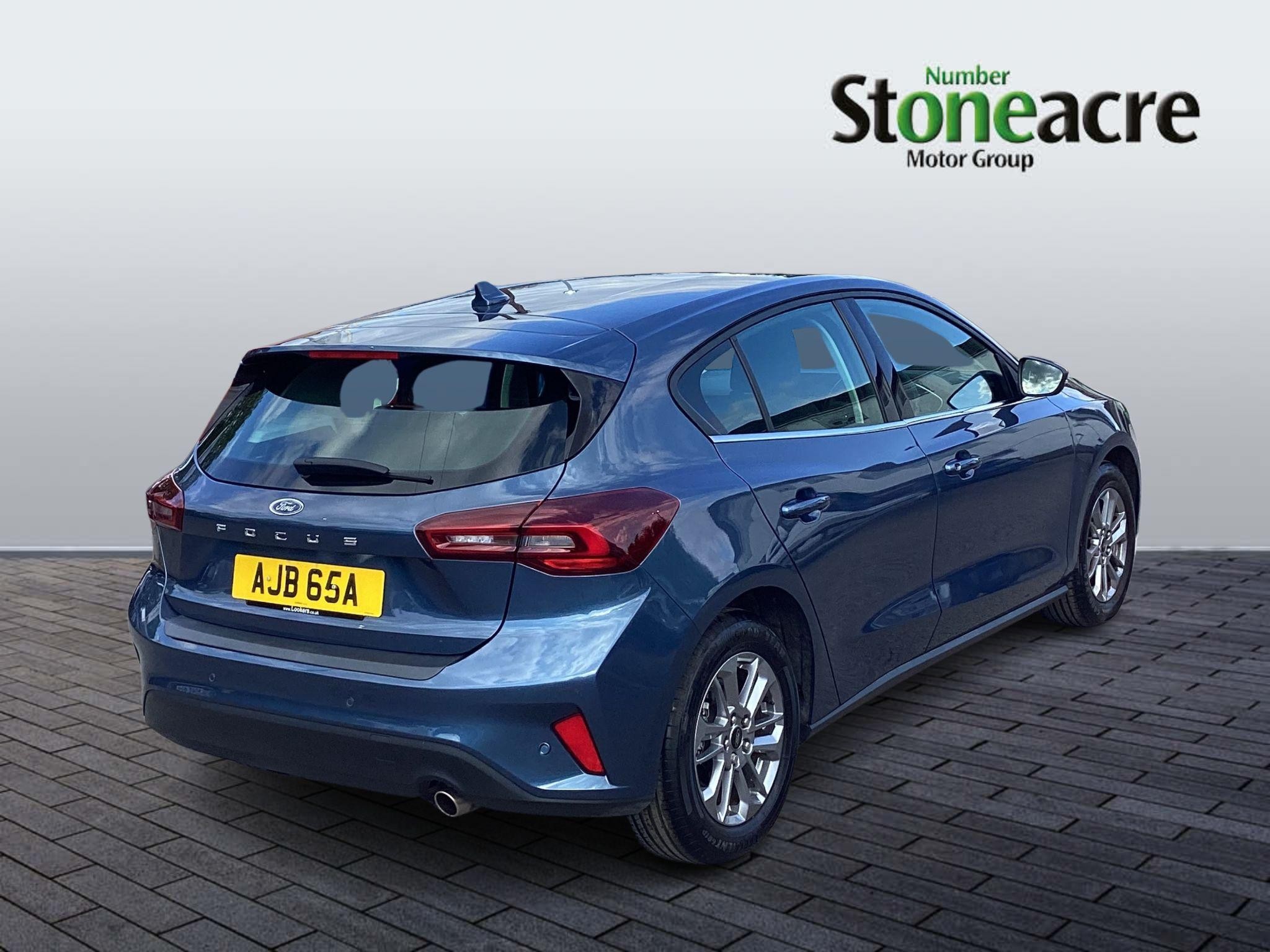 Ford Focus Image 2