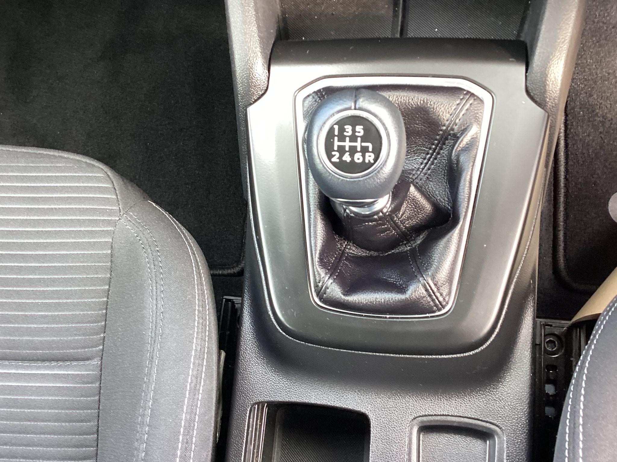 Ford Focus Image 19