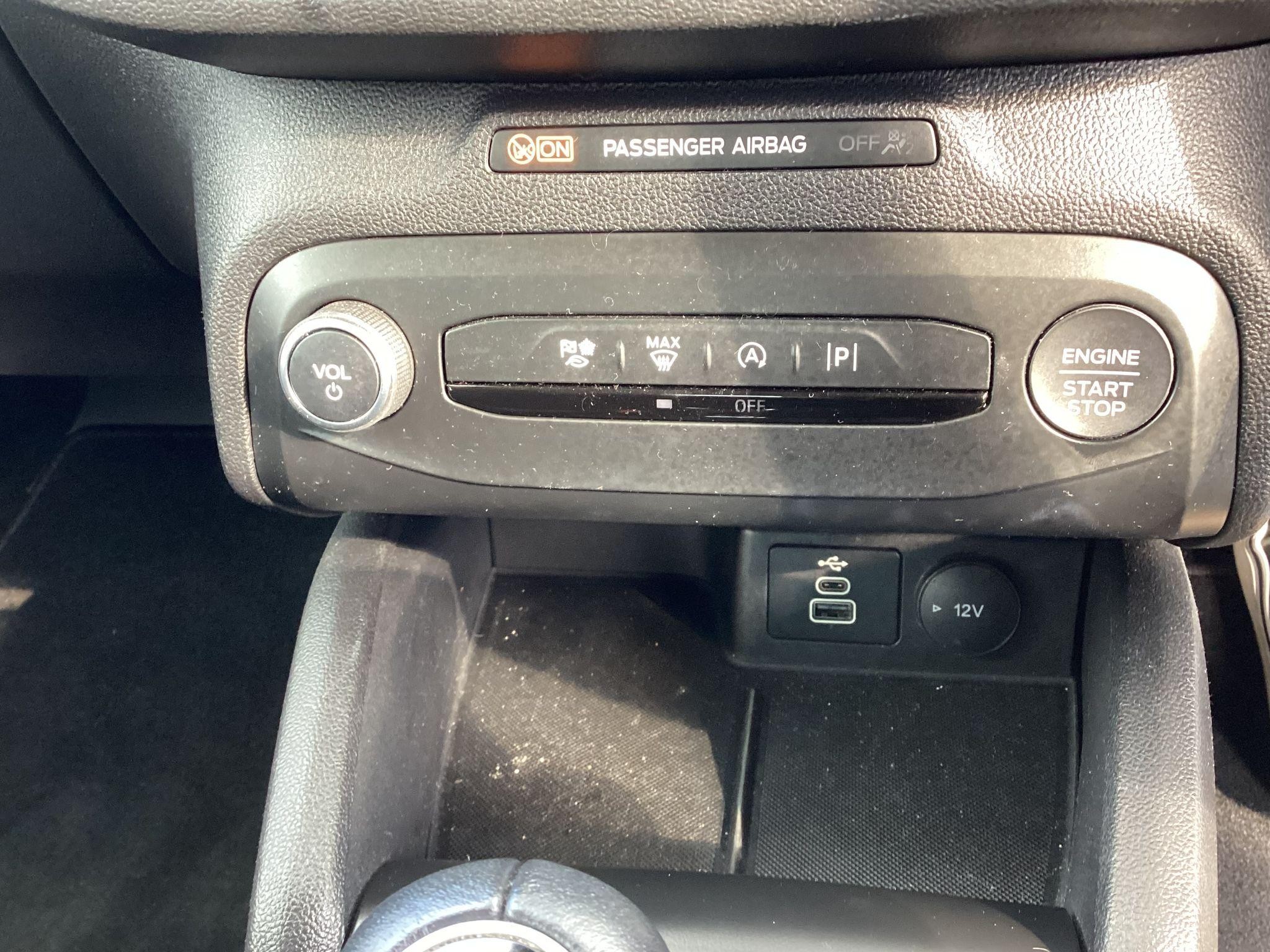 Ford Focus Image 21