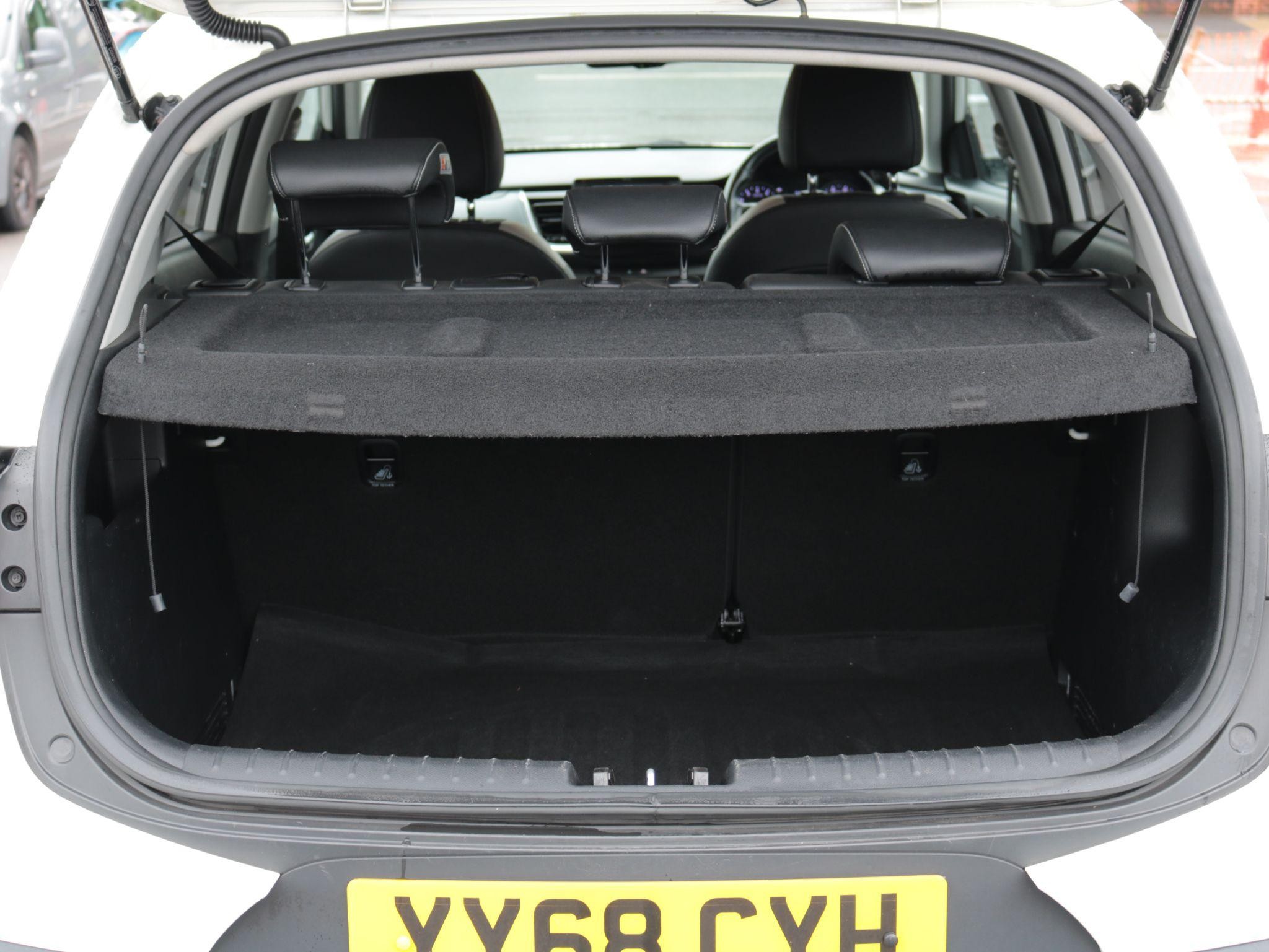 Kia Stonic Image 12