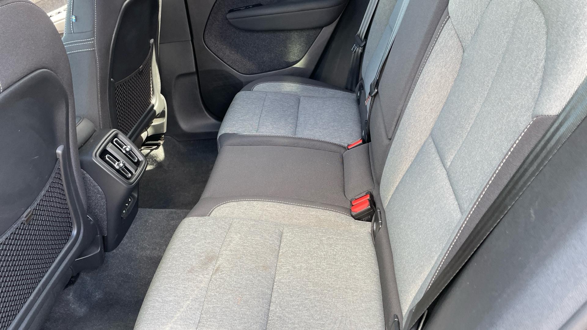 Volvo XC40 Image 33
