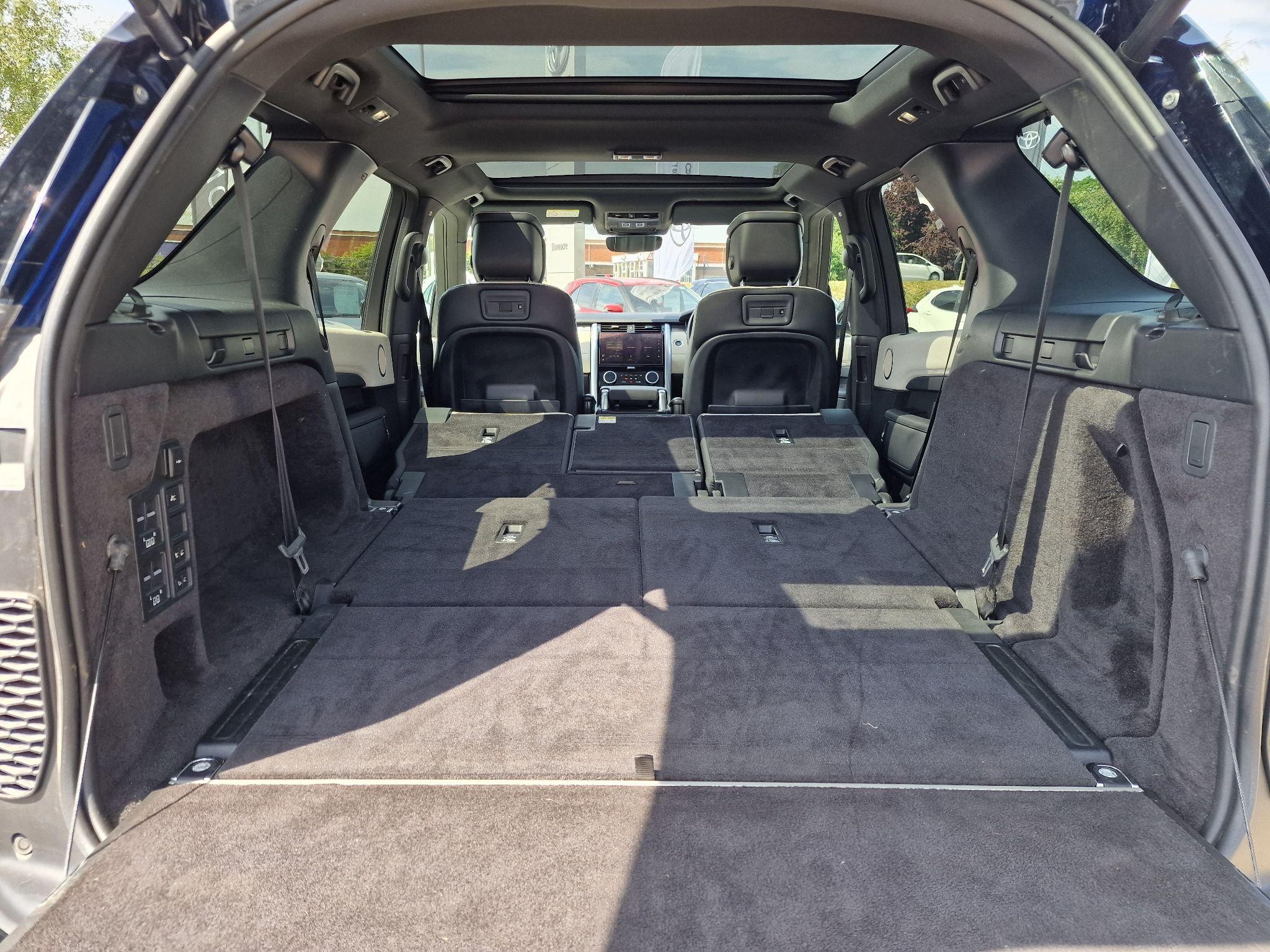 Land Rover Discovery Image 17