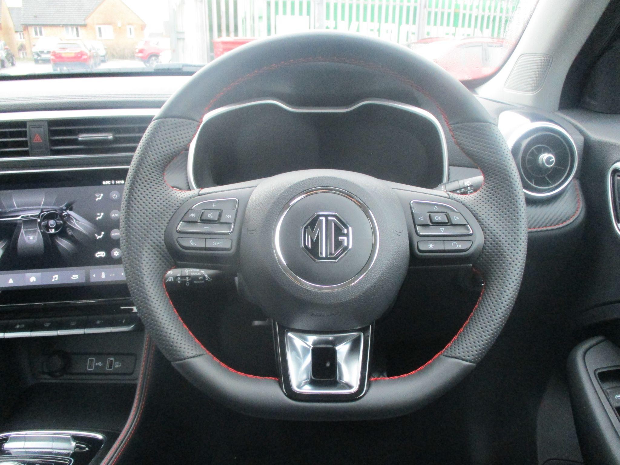 MG ZS EV Image 16