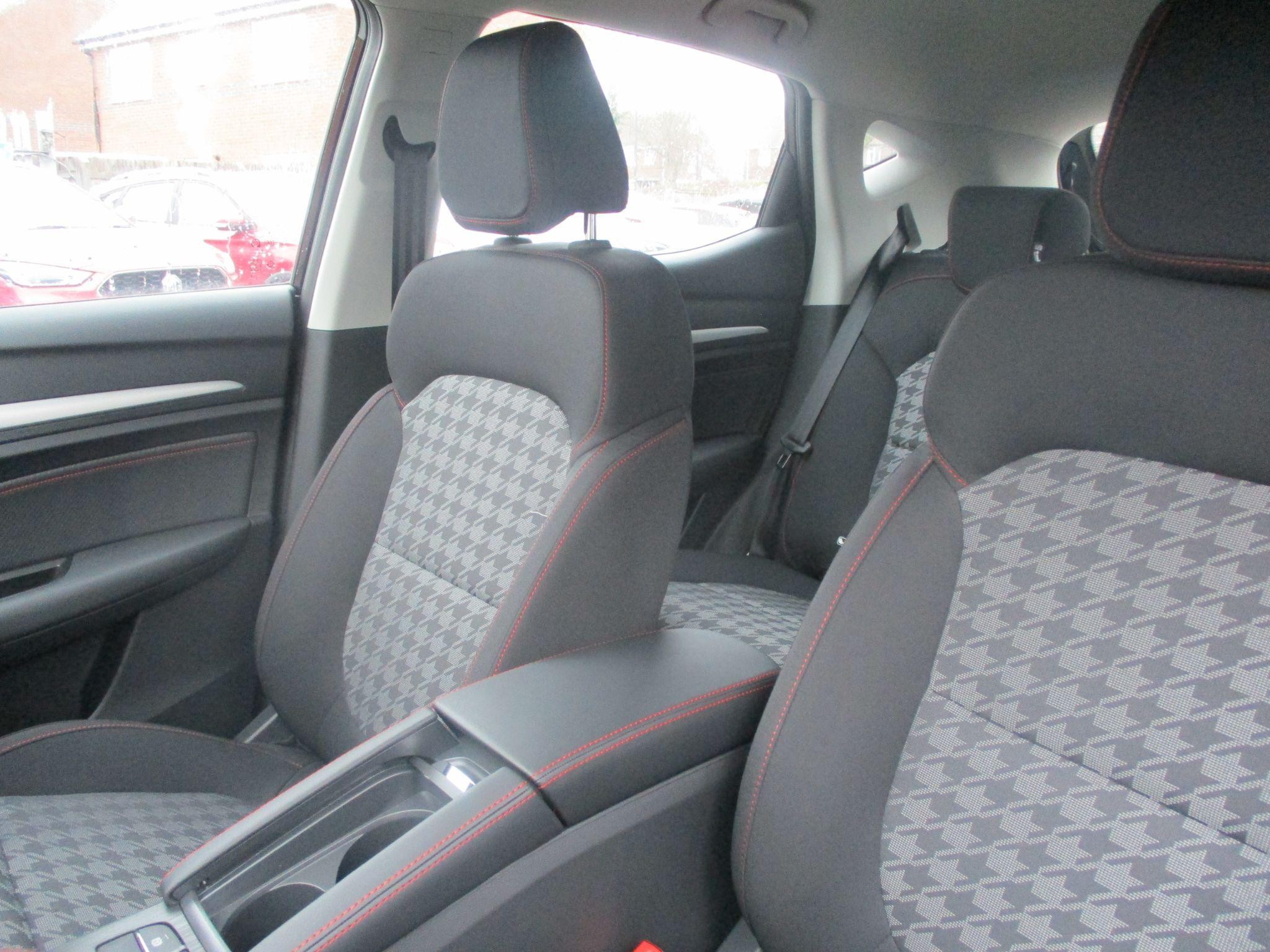 MG ZS EV Image 19
