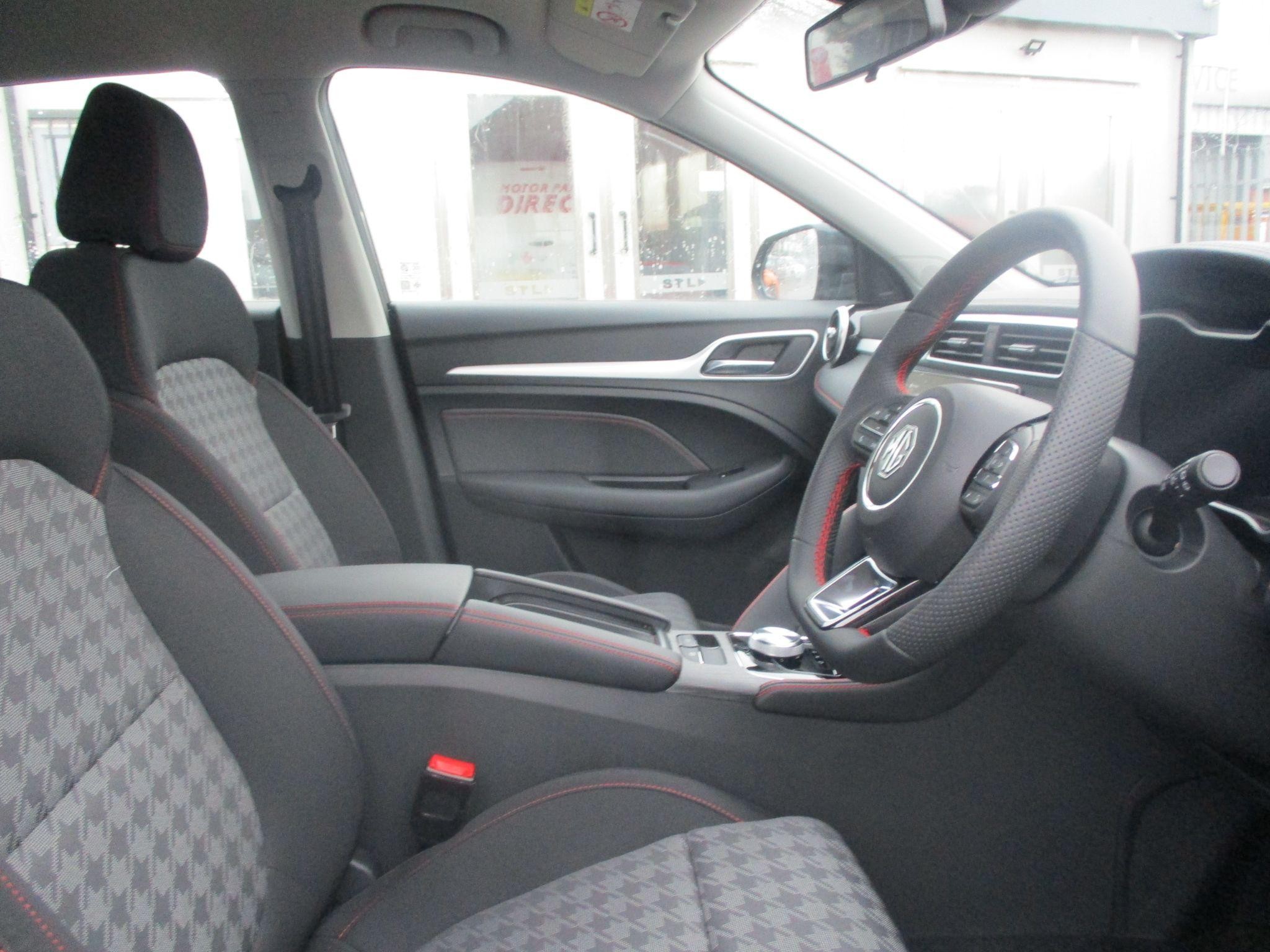 MG ZS EV Image 20