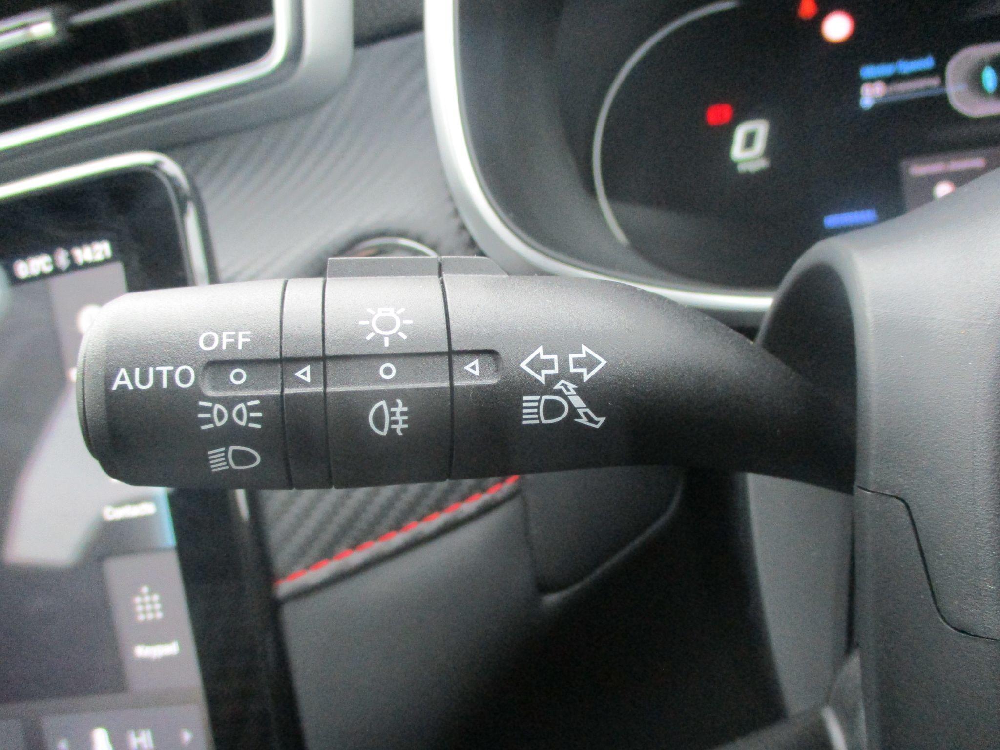 MG ZS EV Image 32