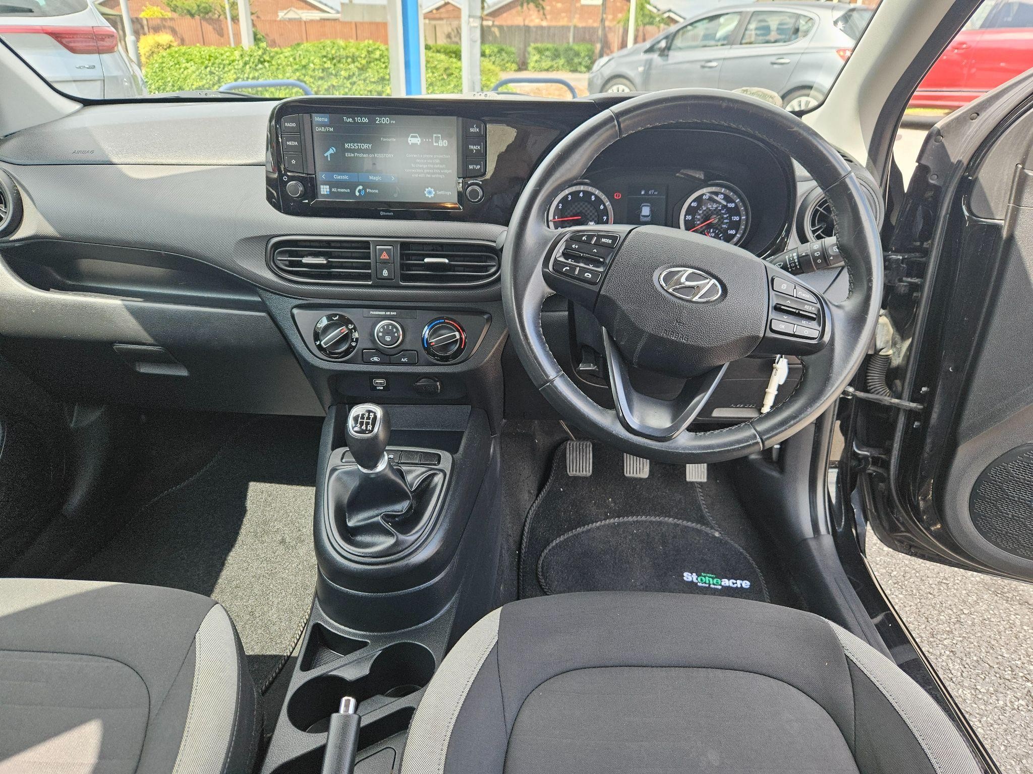 Hyundai i10 Image 17