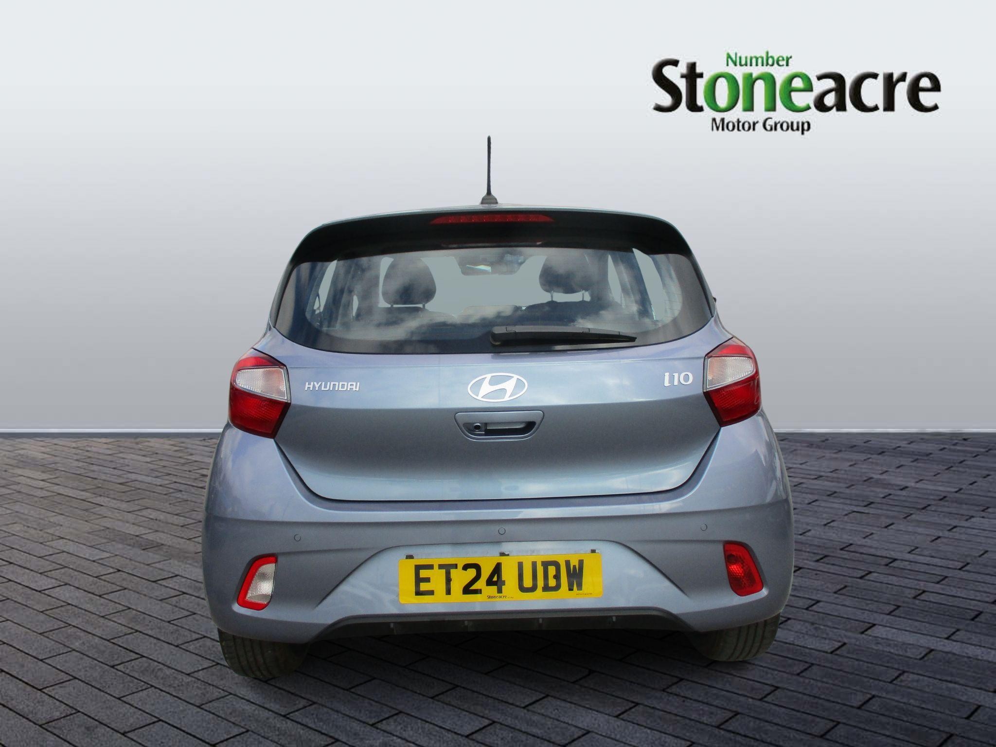 Hyundai i10 Image 6