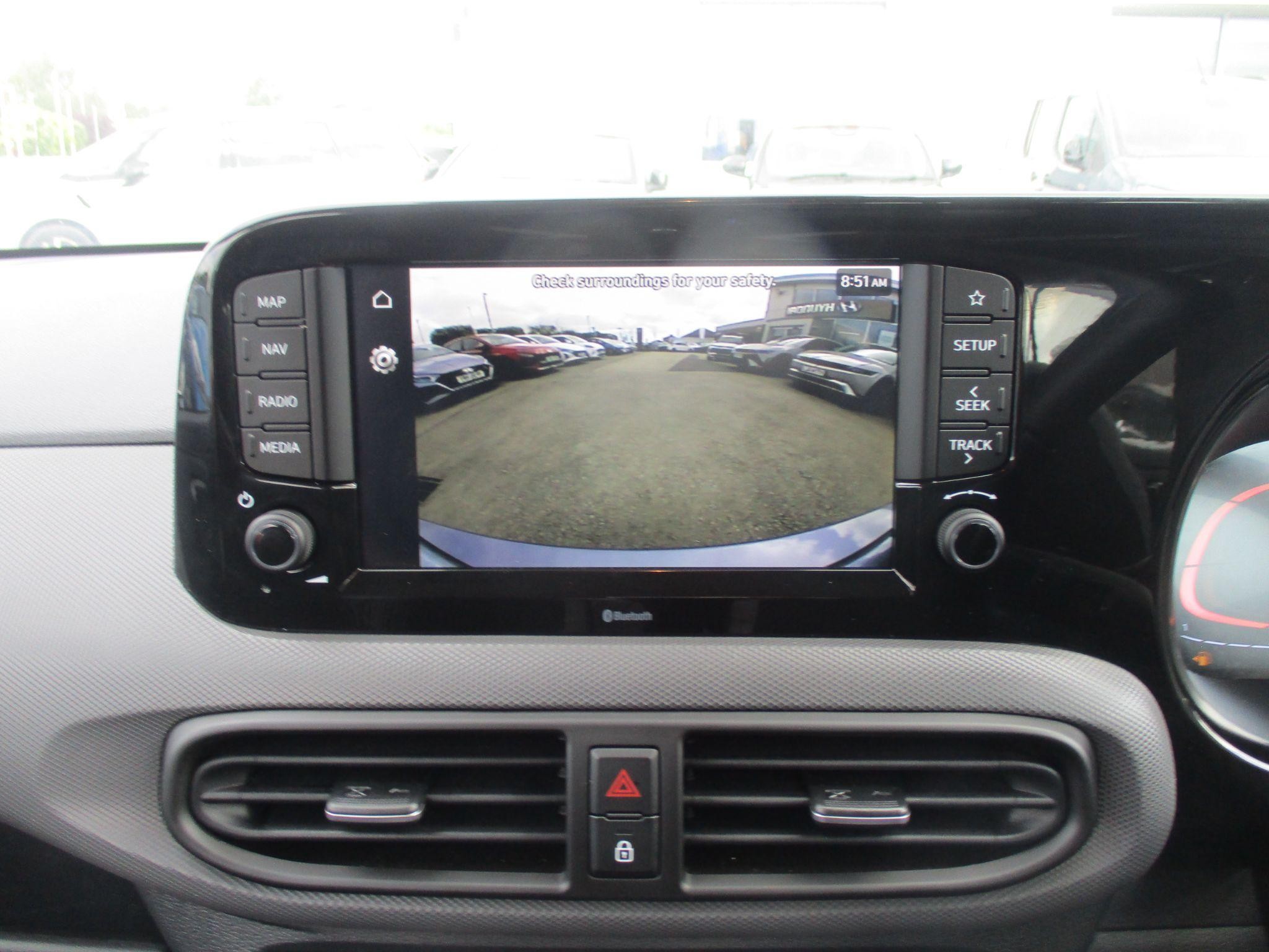 Hyundai i10 Image 15