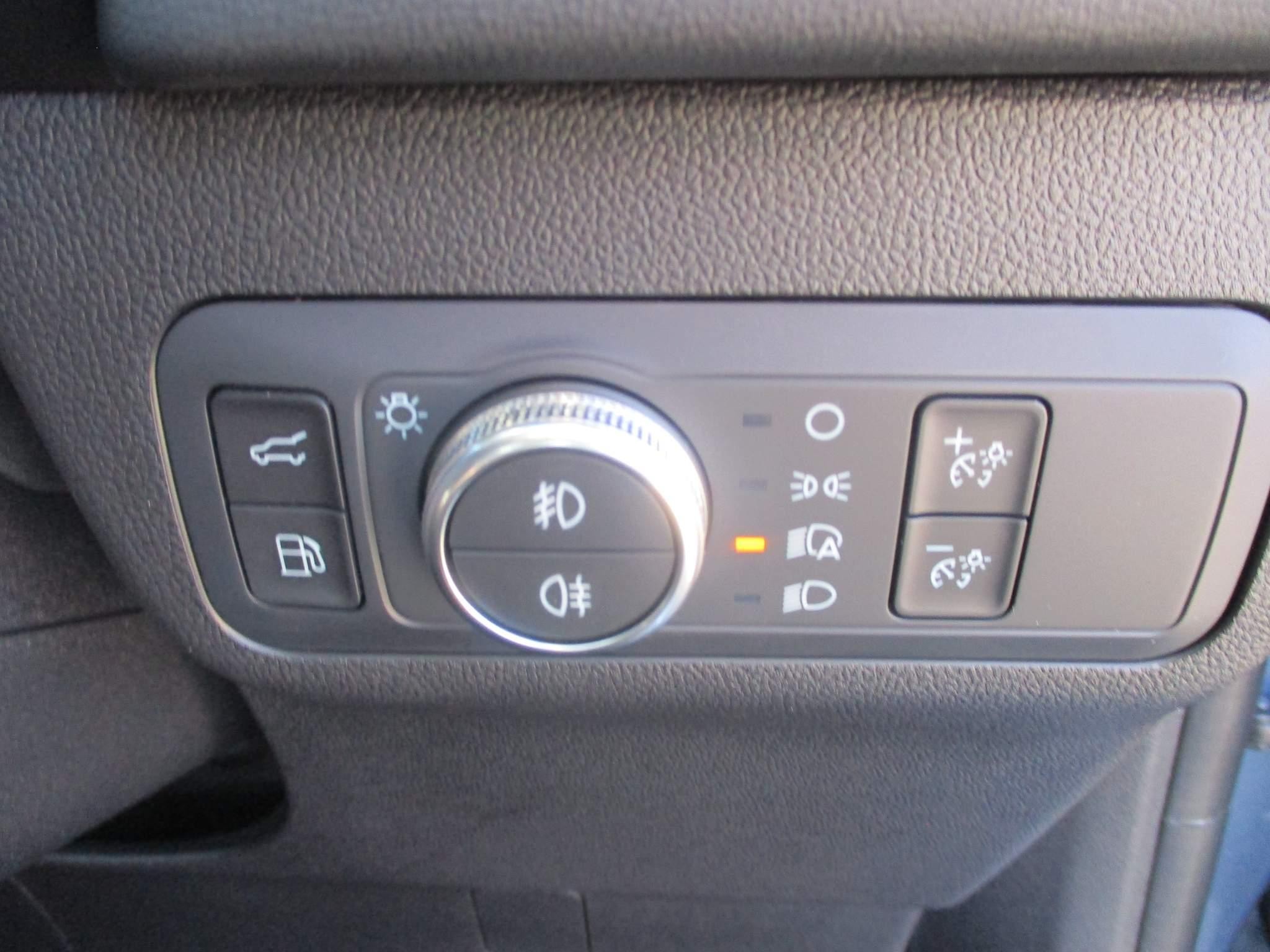 Ford Kuga Image 15