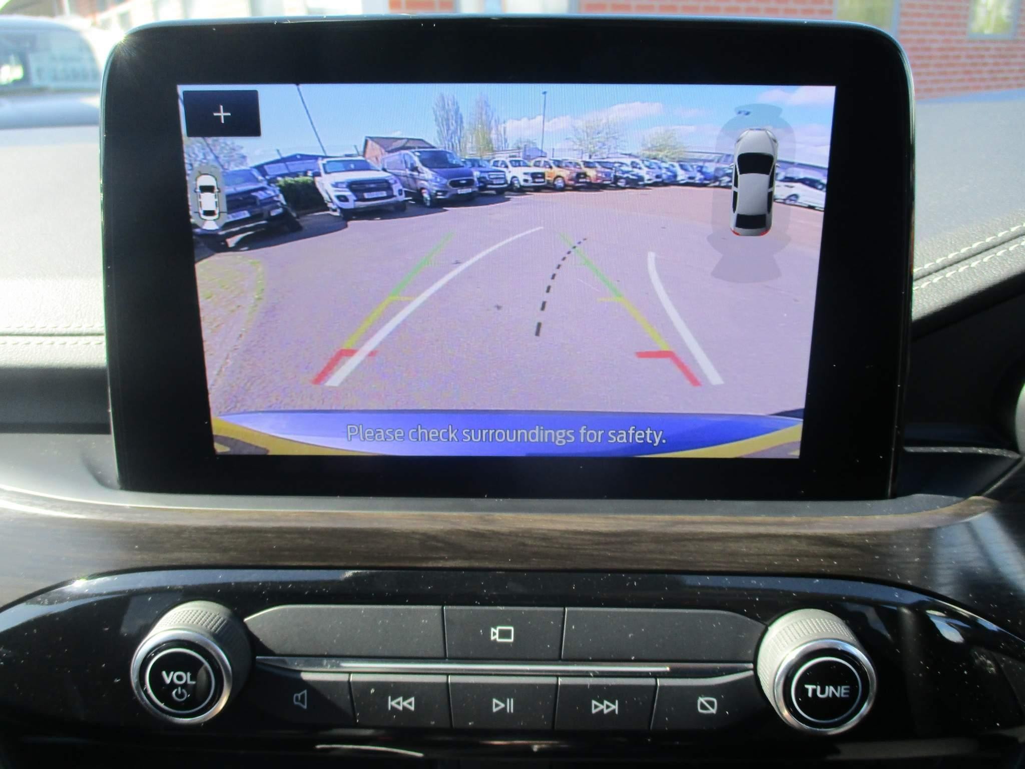 Ford Kuga Image 20