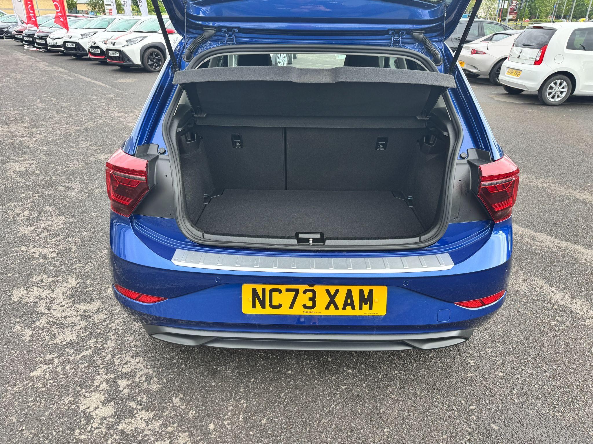 Volkswagen Polo Image 10