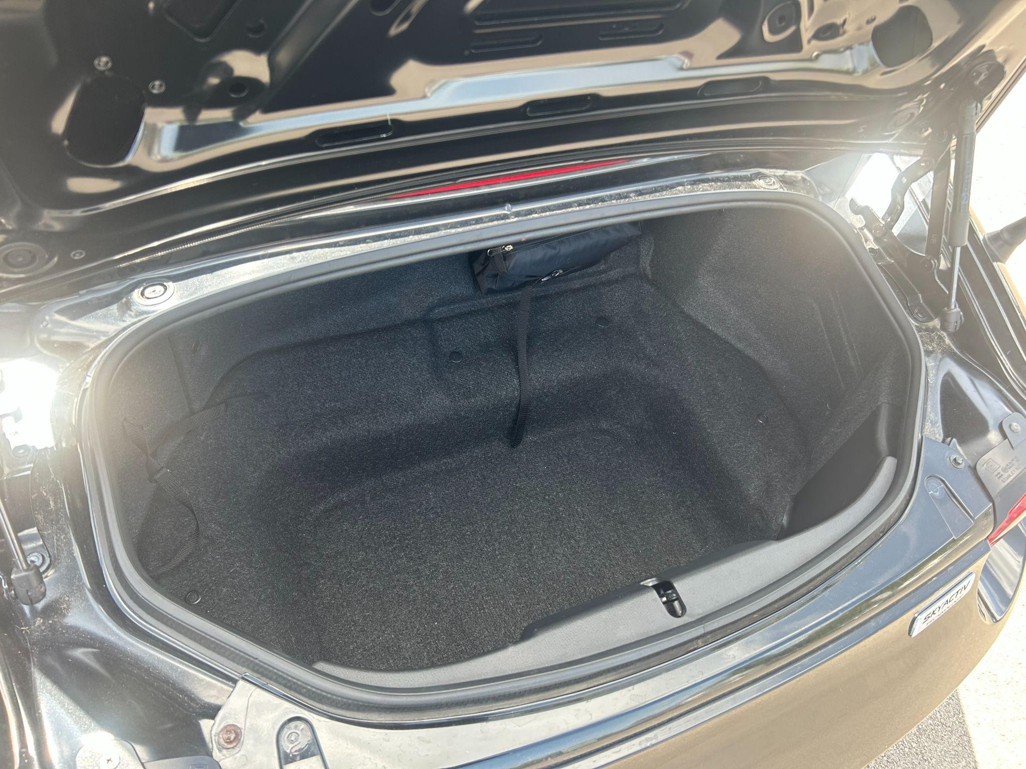 Mazda MX-5 Image 13