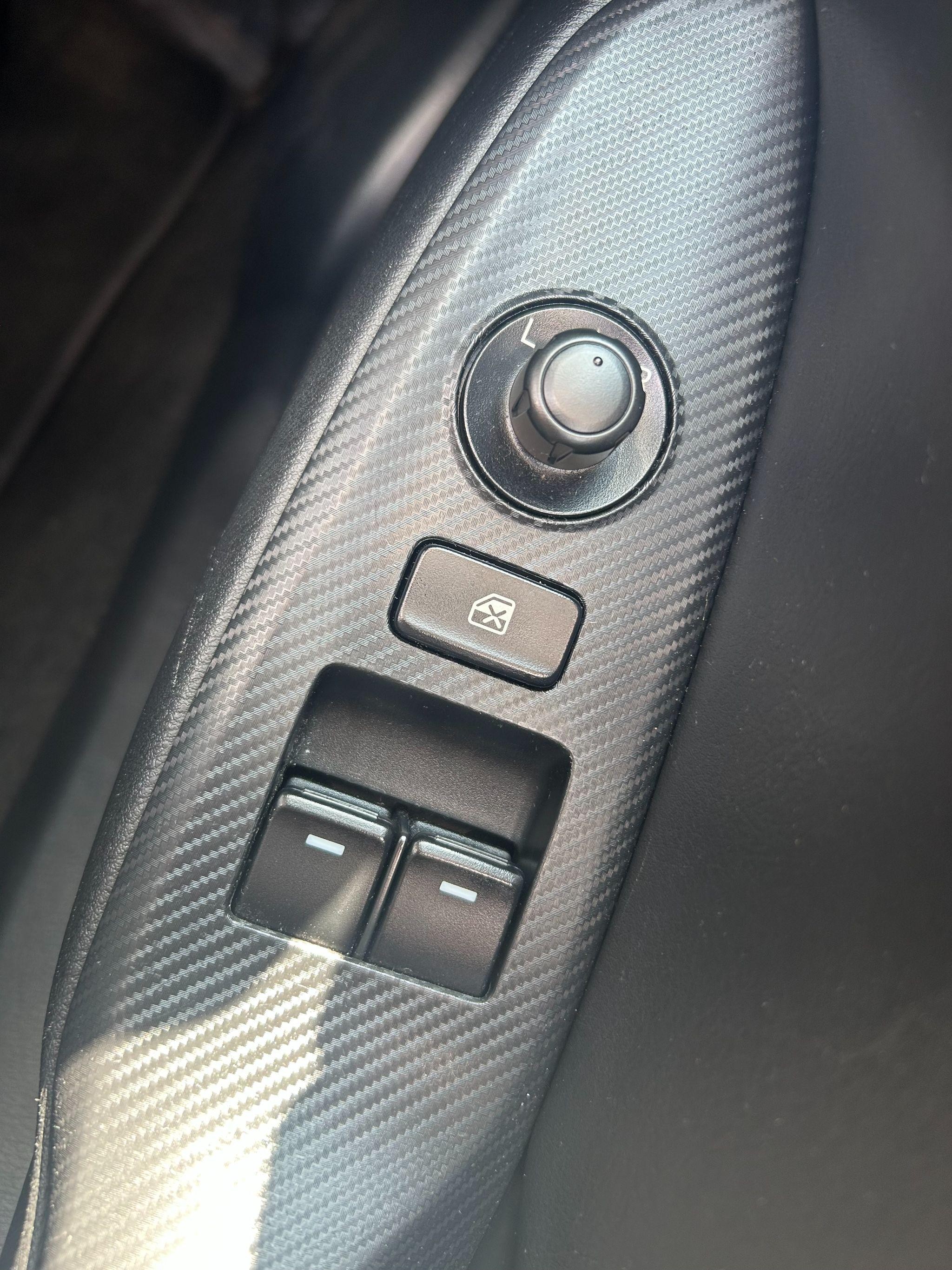 Mazda MX-5 Image 17