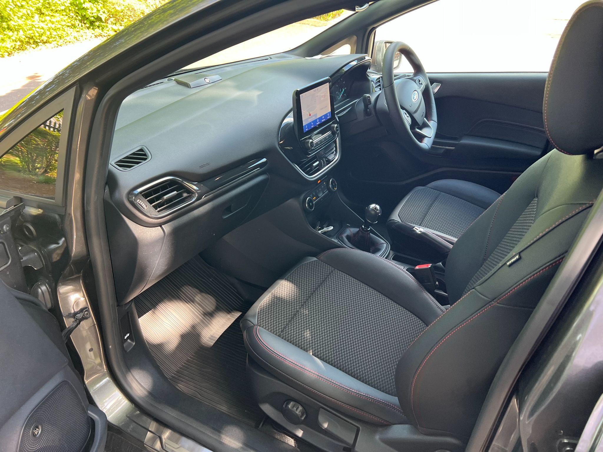 Ford Fiesta Image 13