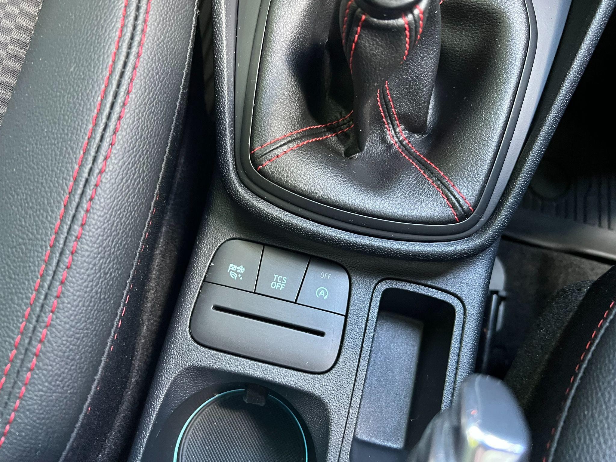Ford Fiesta Image 16