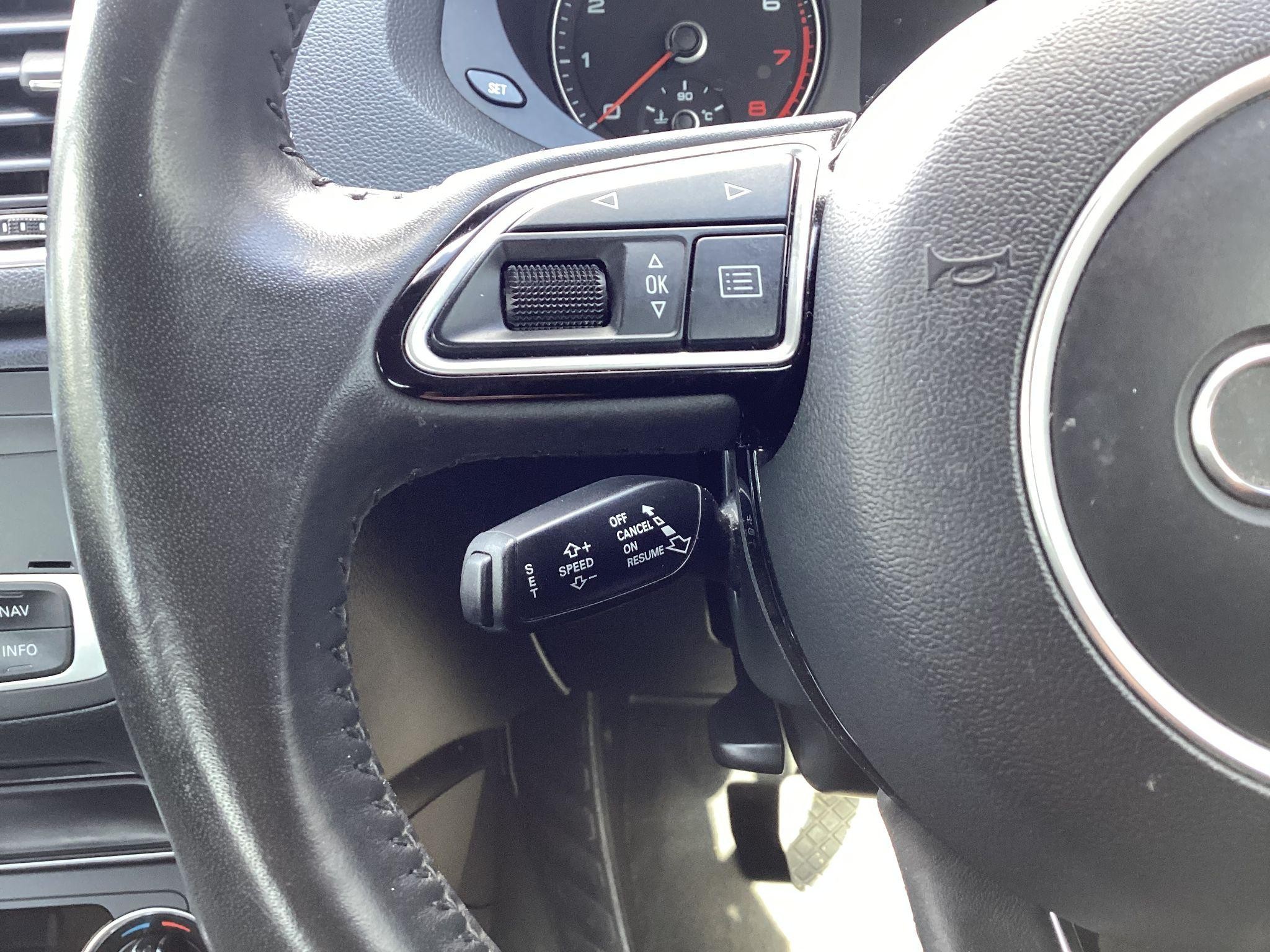 Audi Q3 Image 17