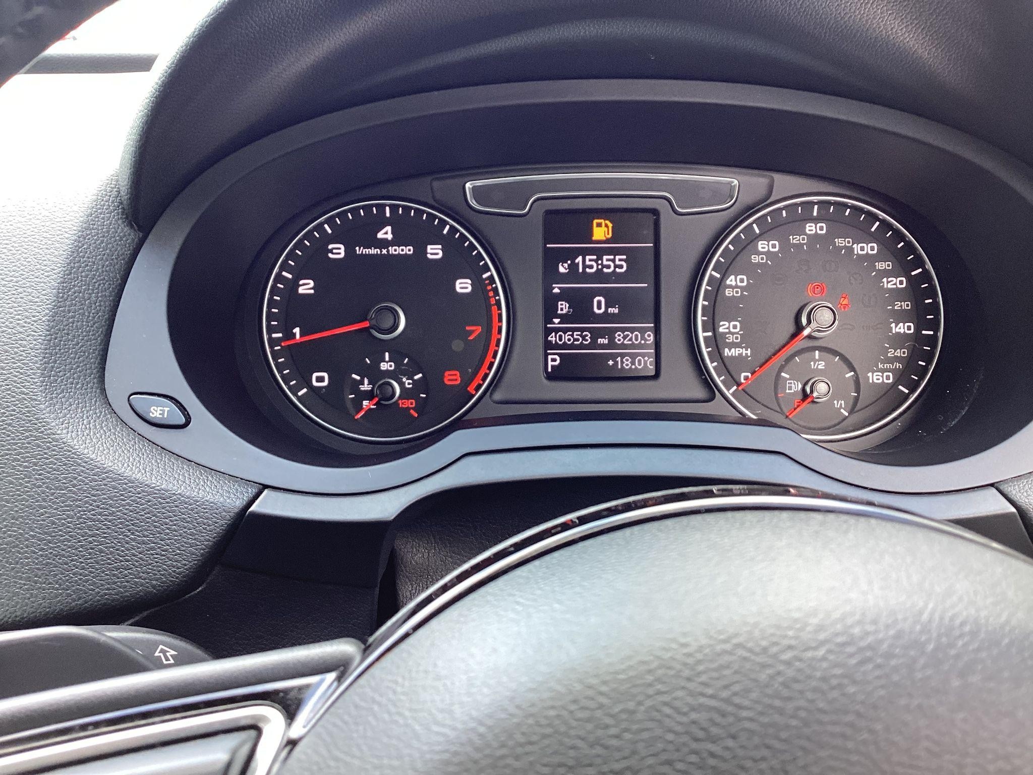Audi Q3 Image 20