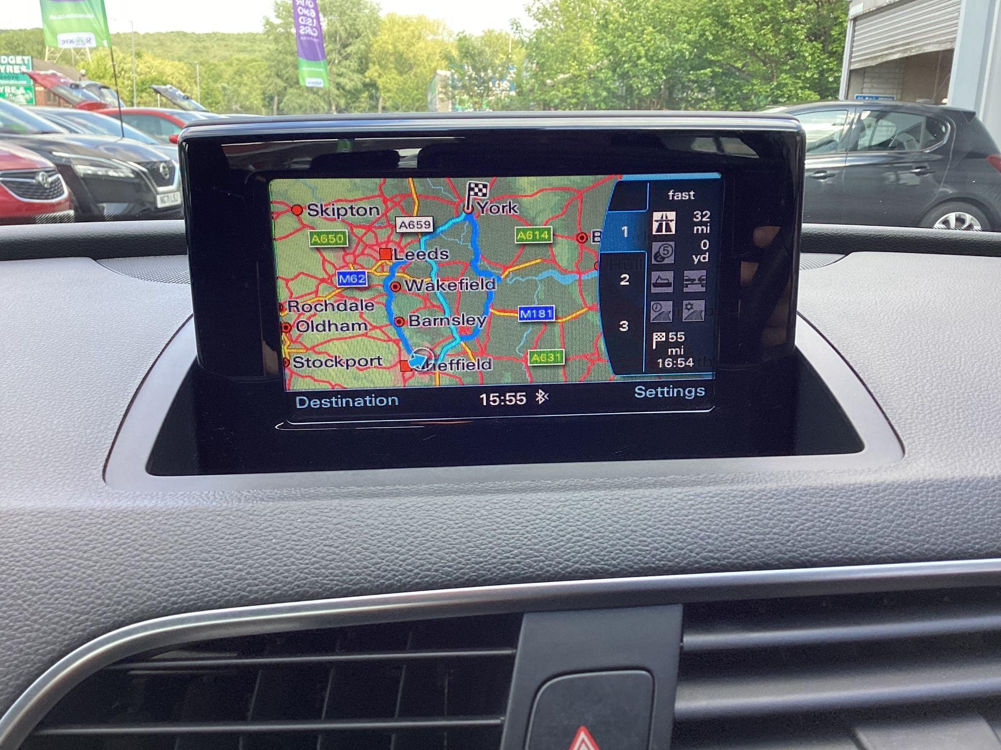 Audi Q3 Image 21