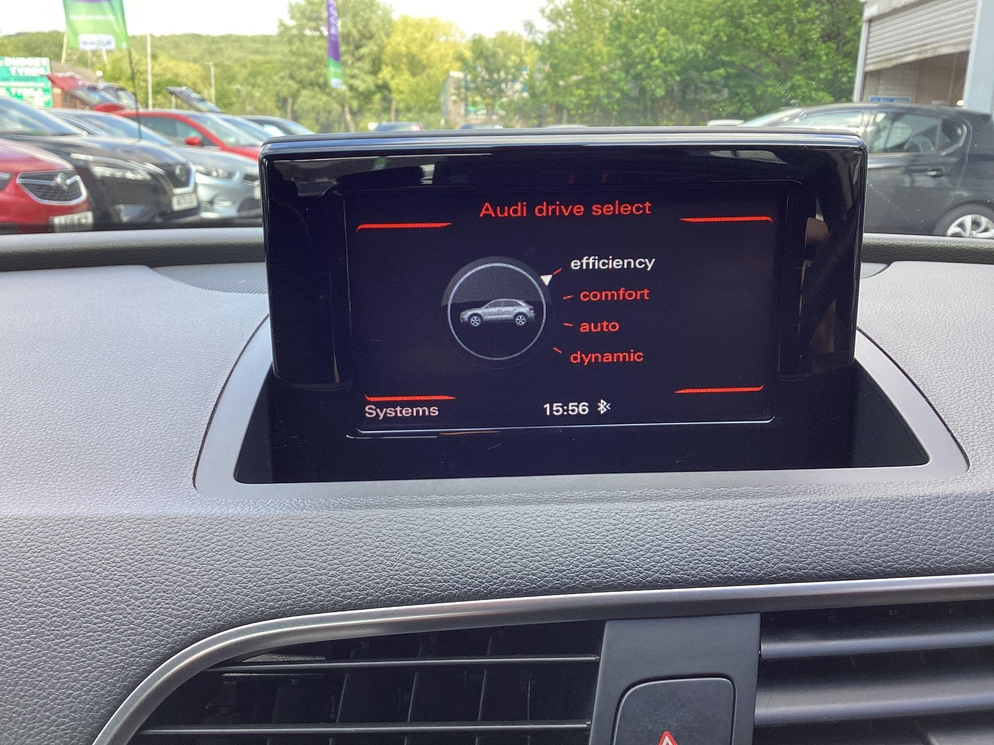Audi Q3 Image 22