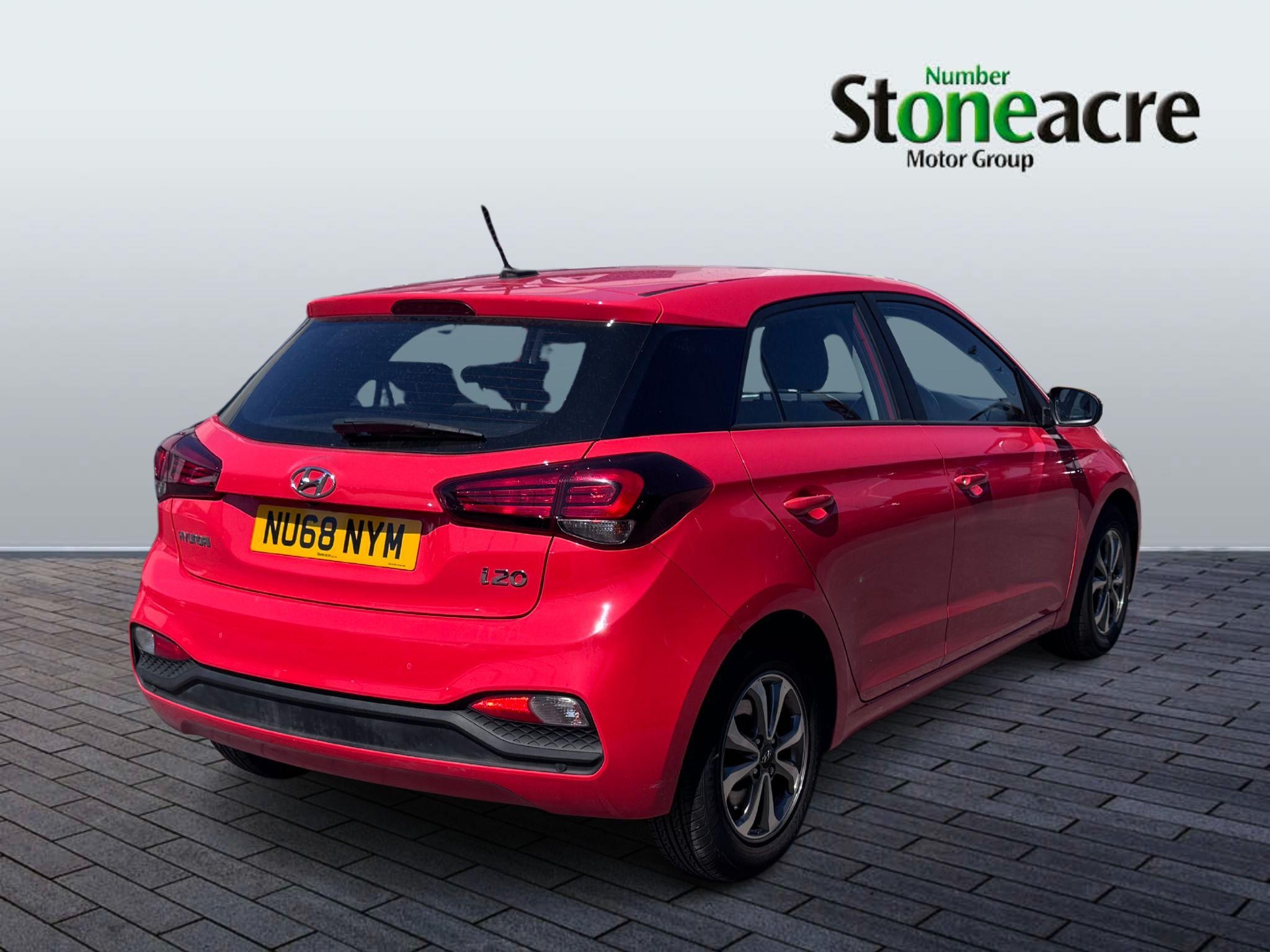 Hyundai i20 Image 3