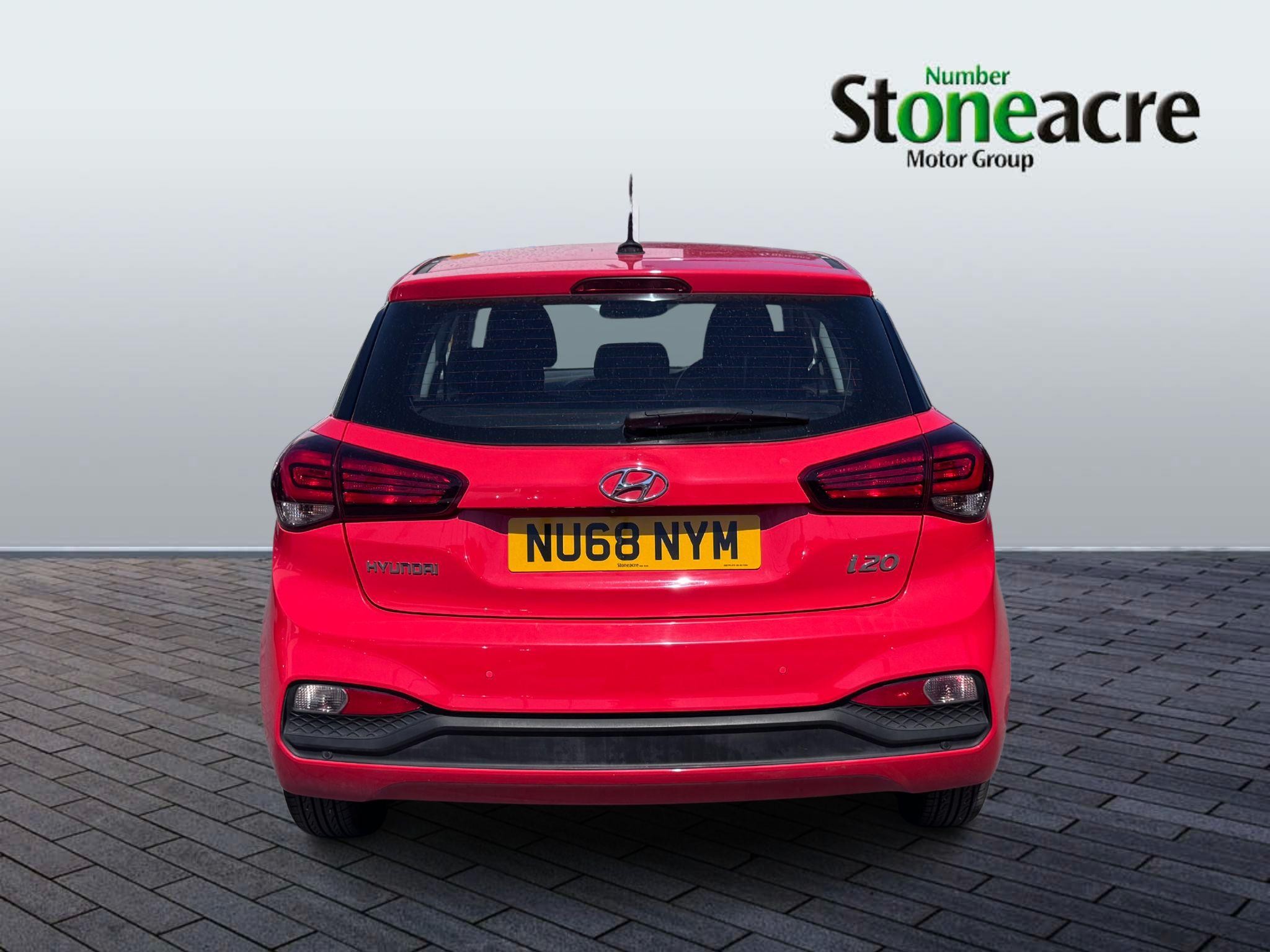 Hyundai i20 Image 4