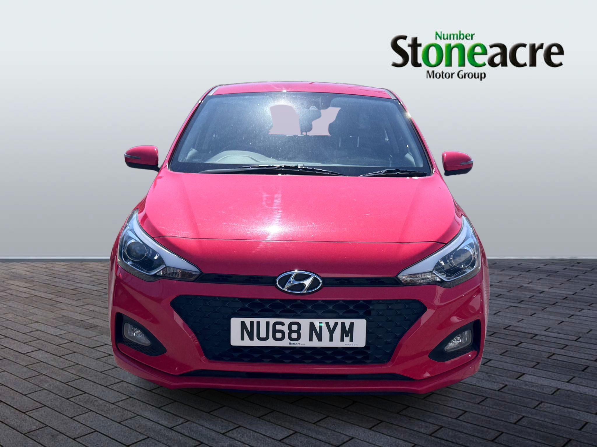 Hyundai i20 Image 8