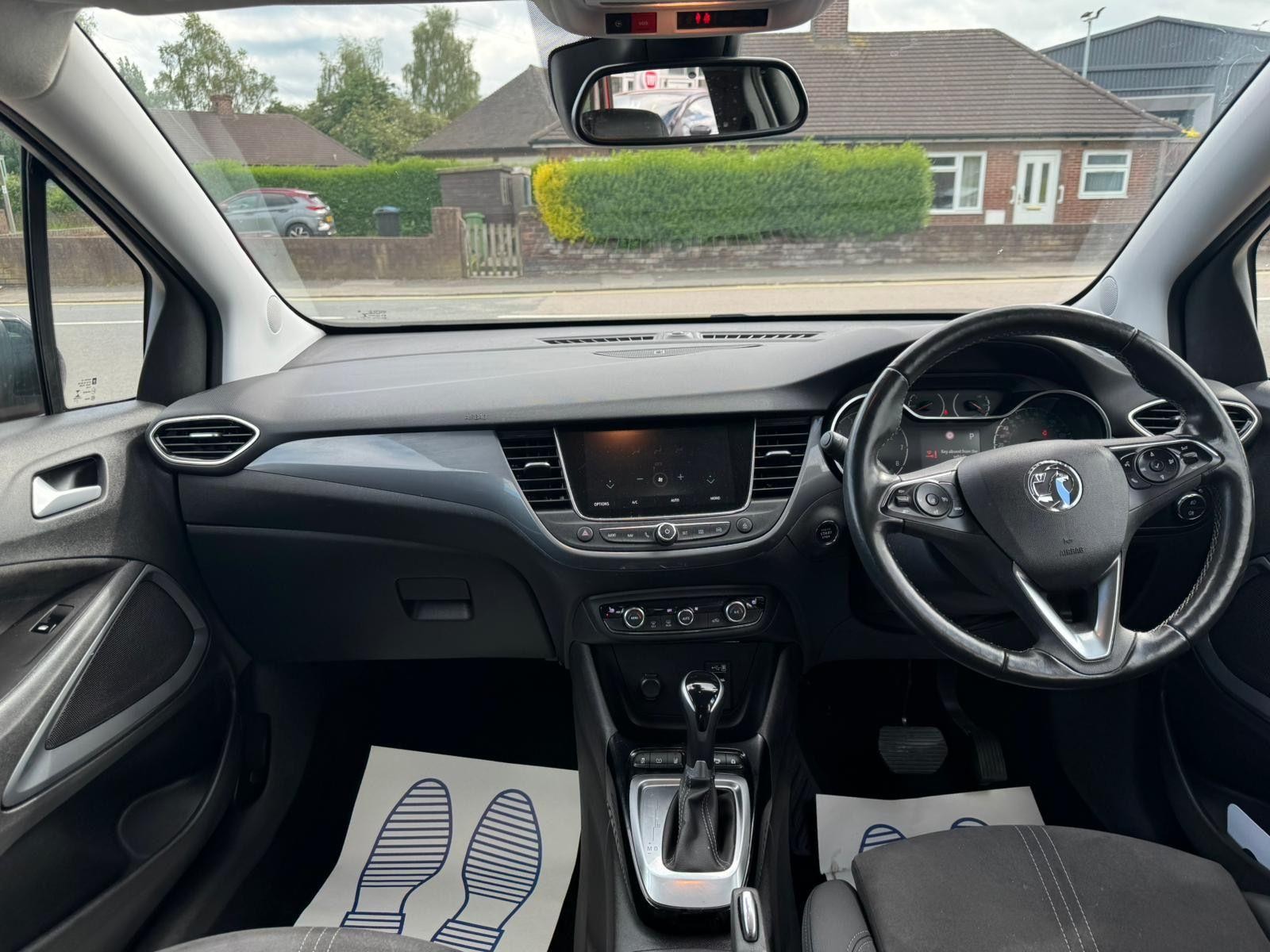 Vauxhall Crossland Image 12