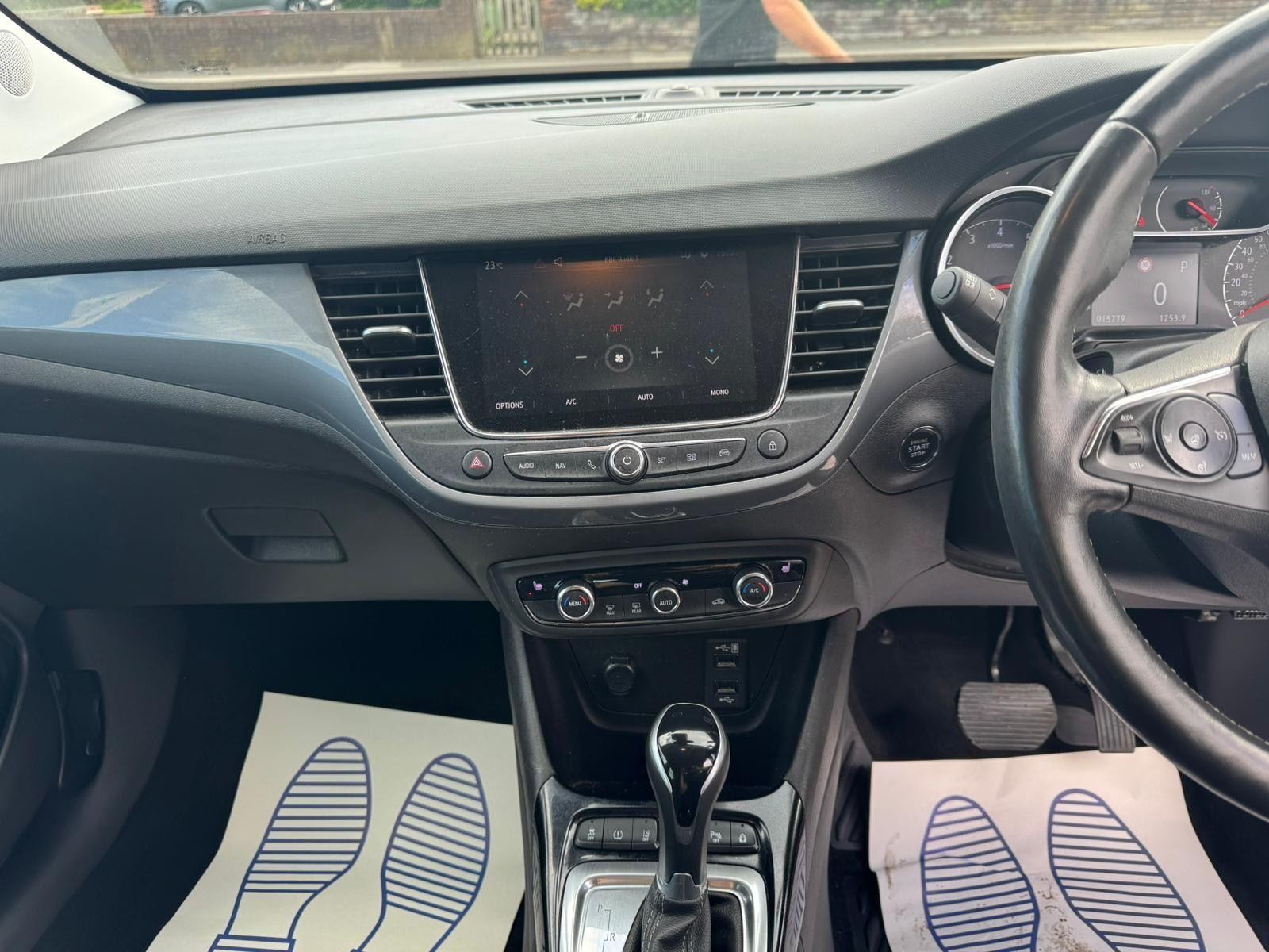 Vauxhall Crossland Image 15