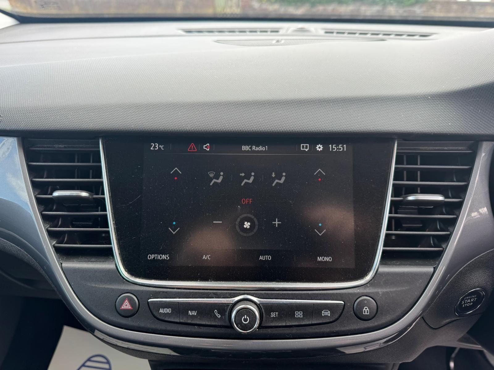 Vauxhall Crossland Image 16