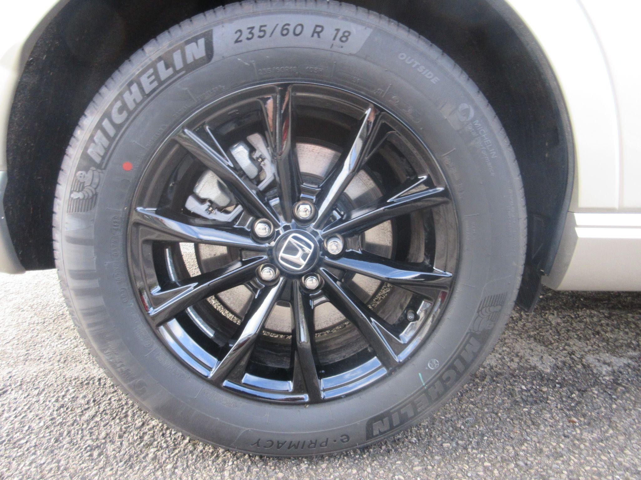 Honda CR-V Image 12