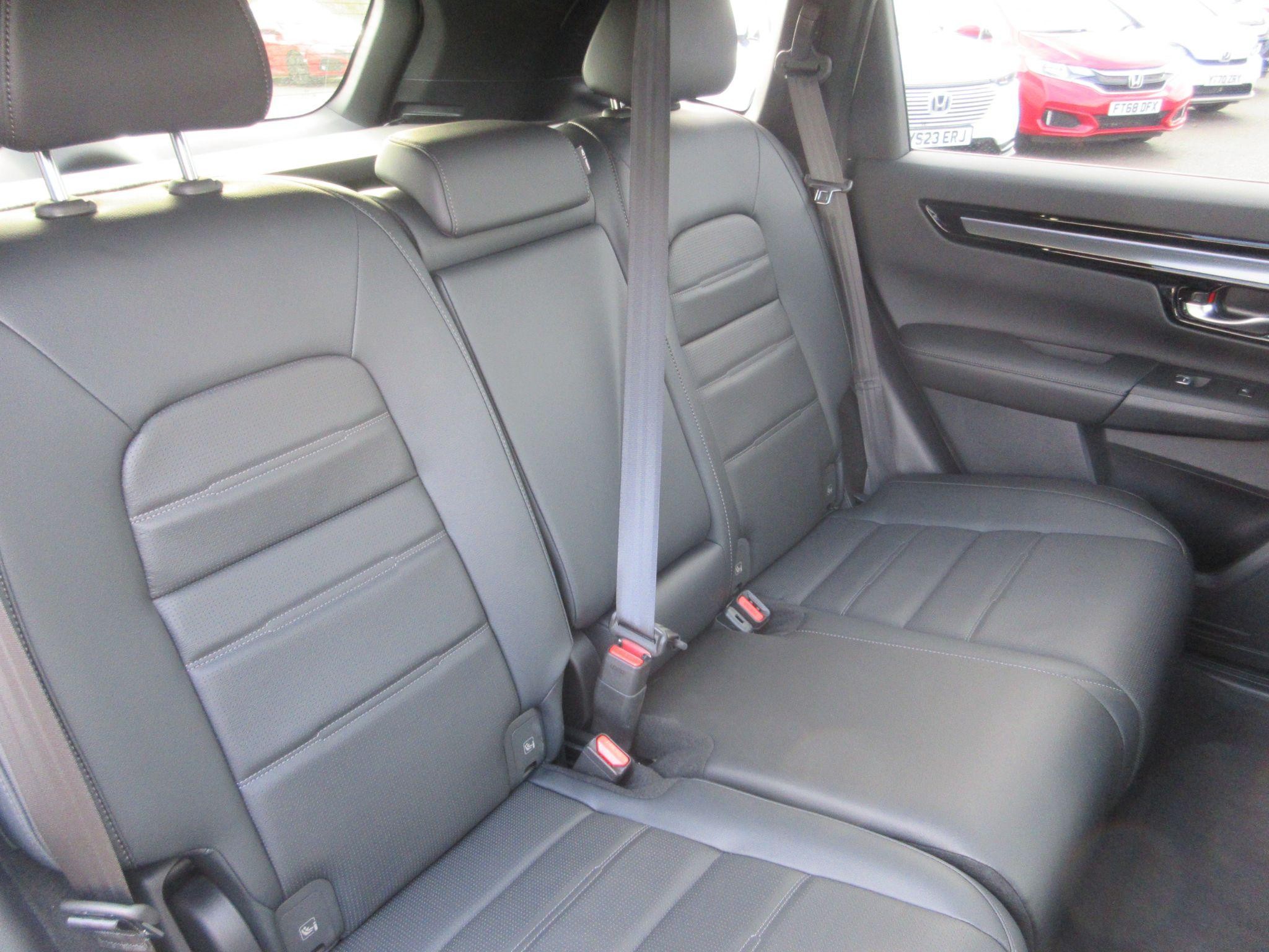 Honda CR-V Image 20