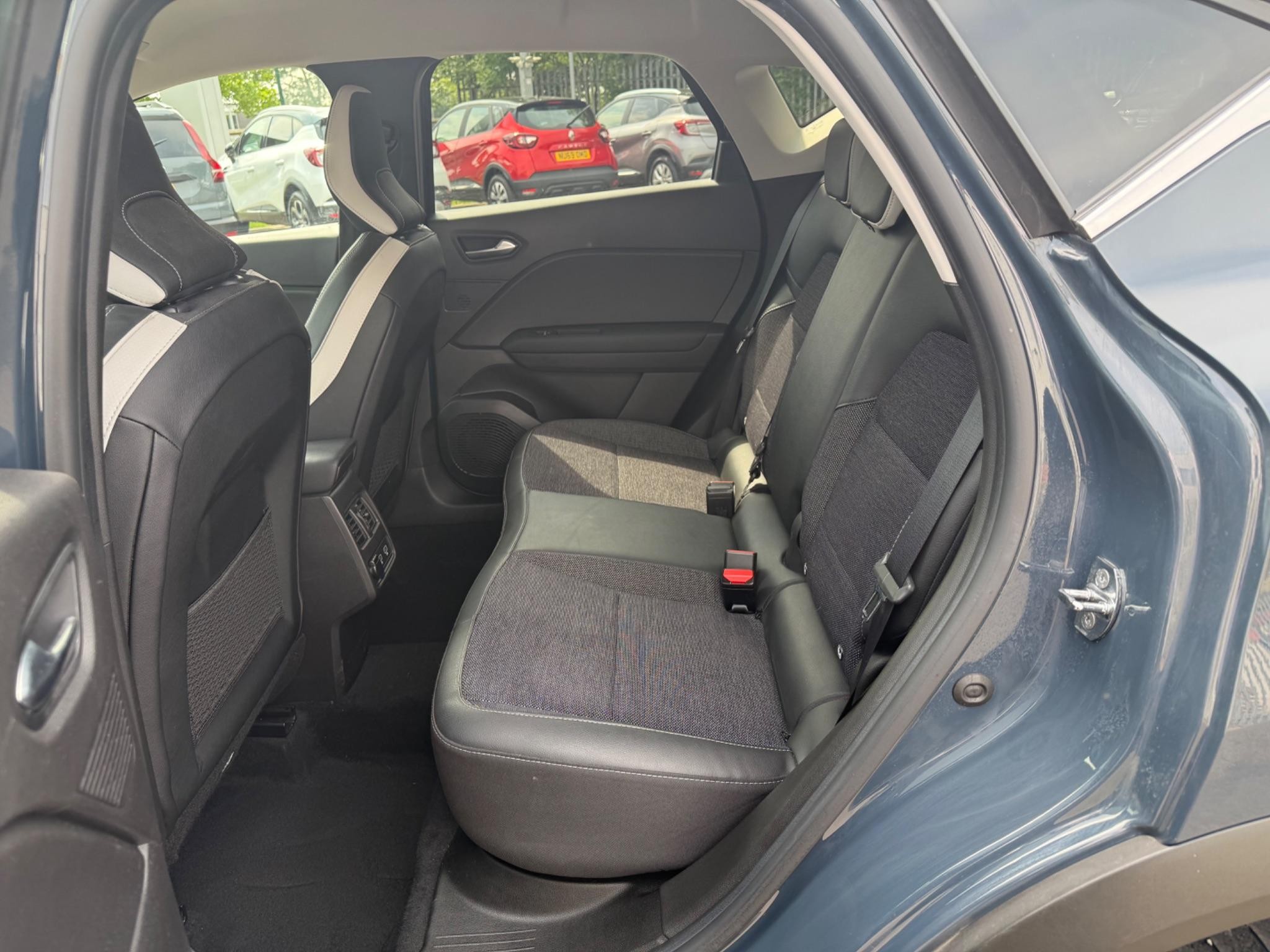 Renault Captur Image 17