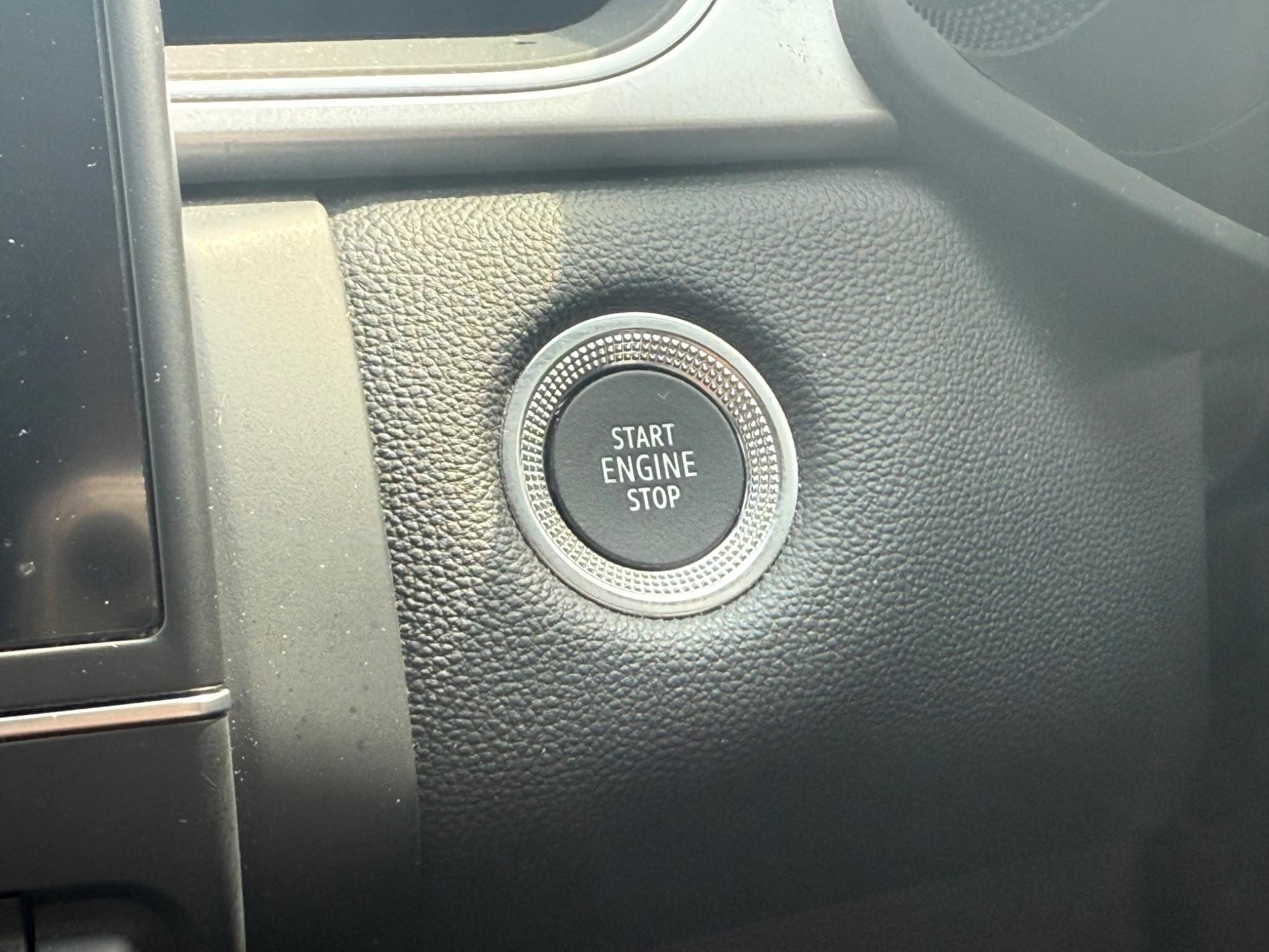 Renault Captur Image 32