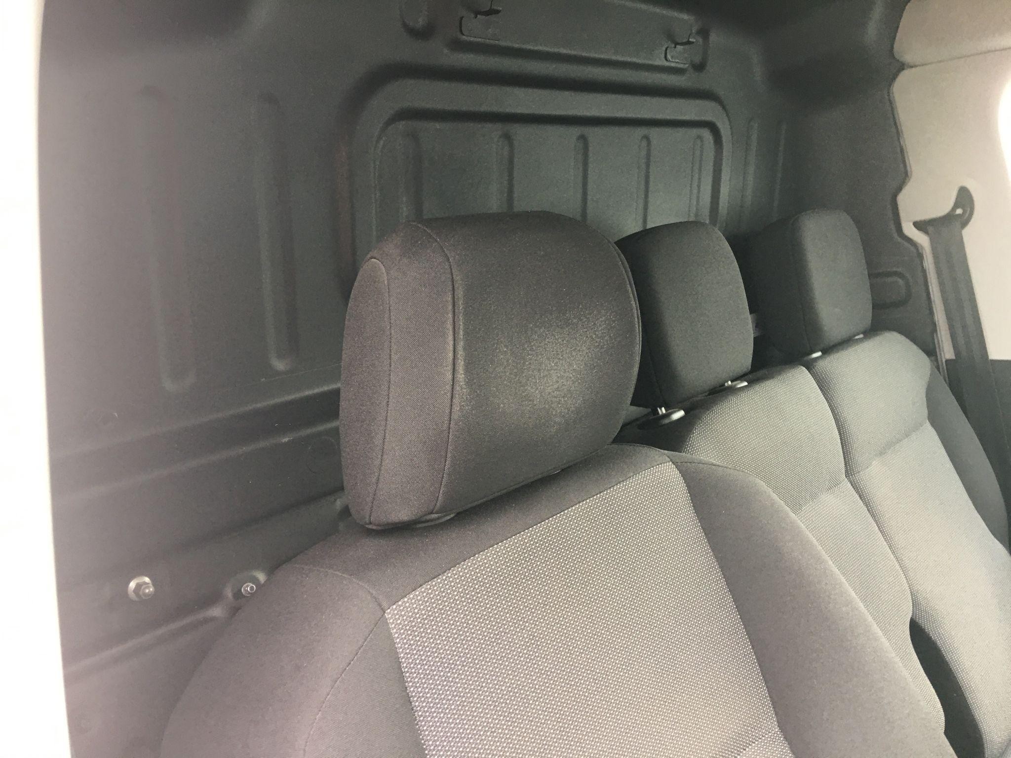 Toyota Proace City Image 32