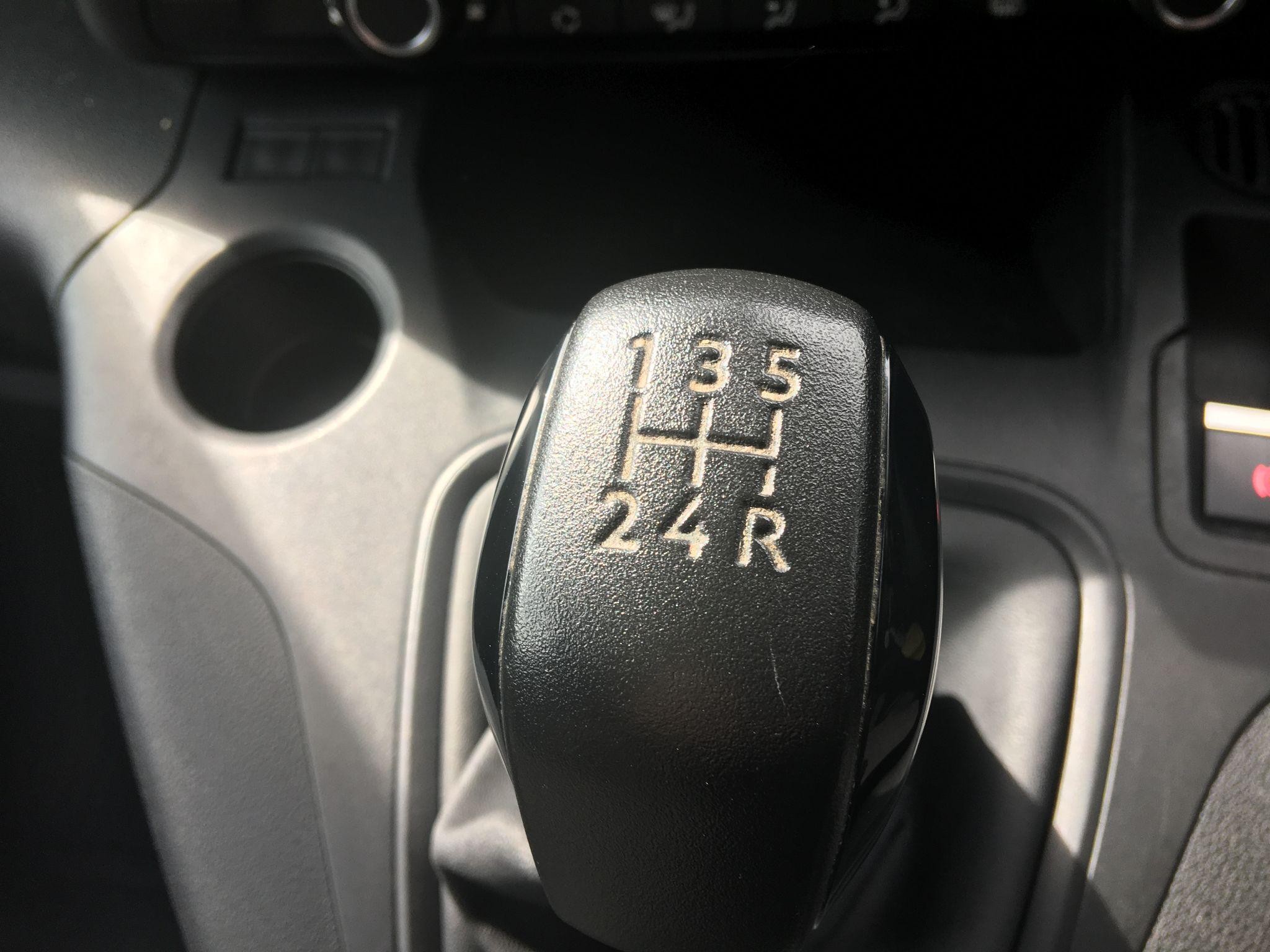 Toyota Proace City Image 40
