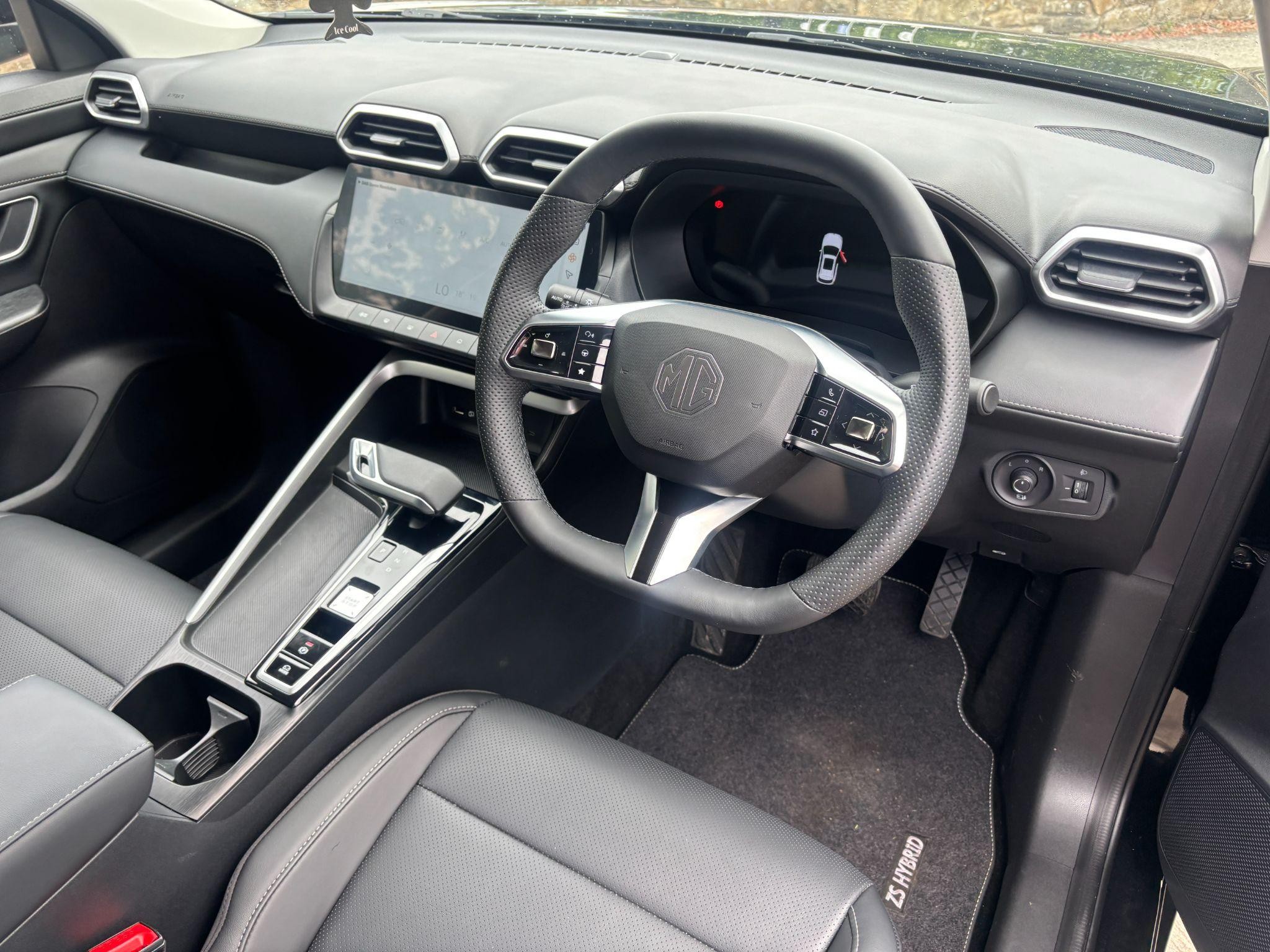 MG ZS Hybrid+ Image 11