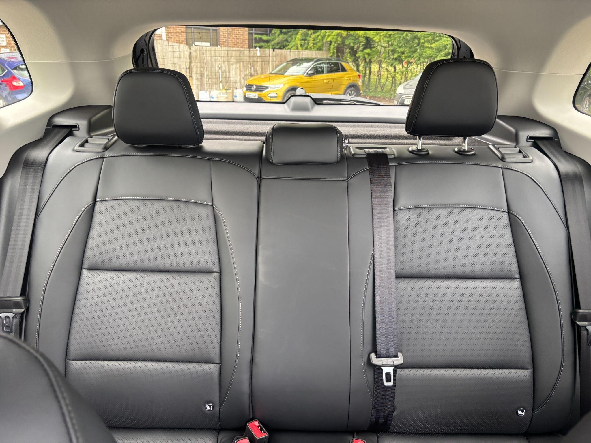 MG ZS Hybrid+ Image 21