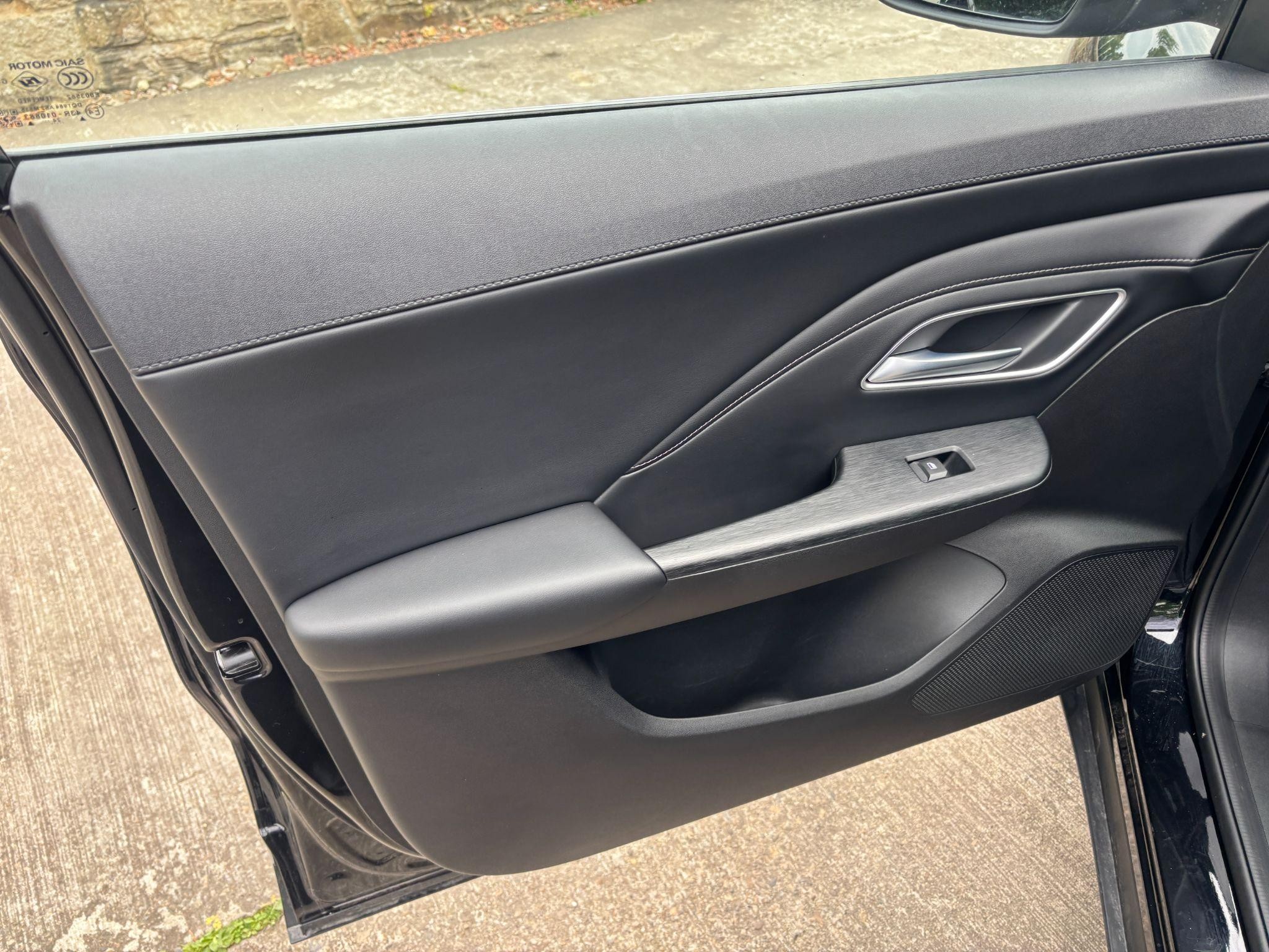 MG ZS Hybrid+ Image 31