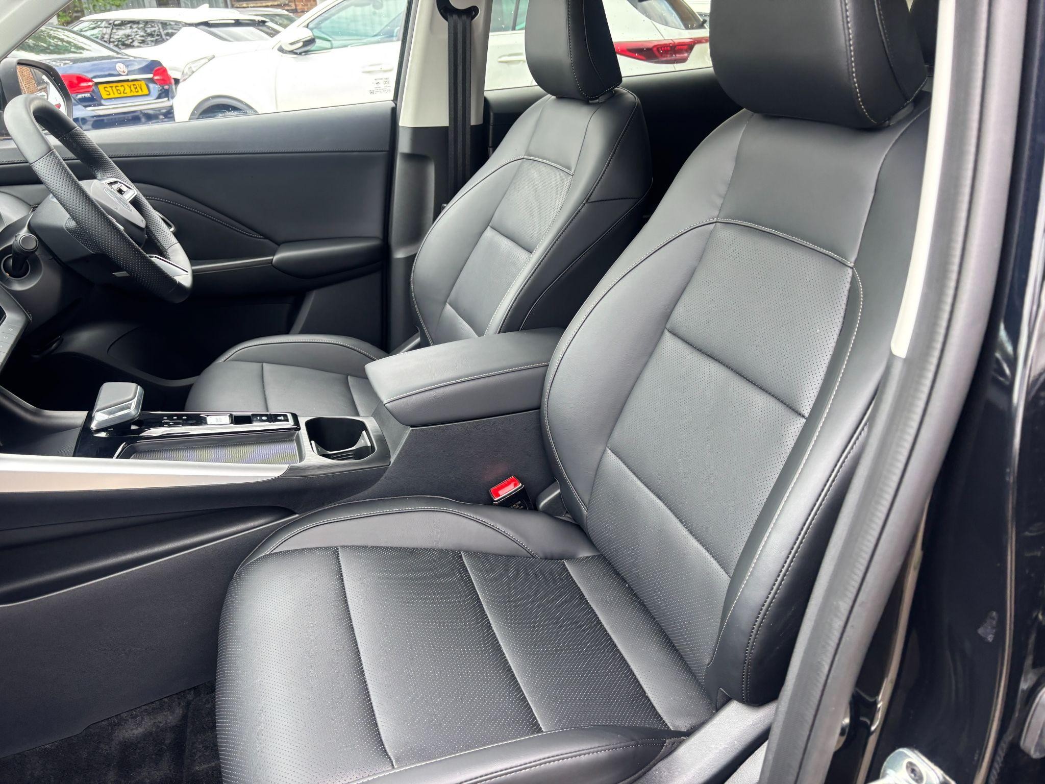 MG ZS Hybrid+ Image 41