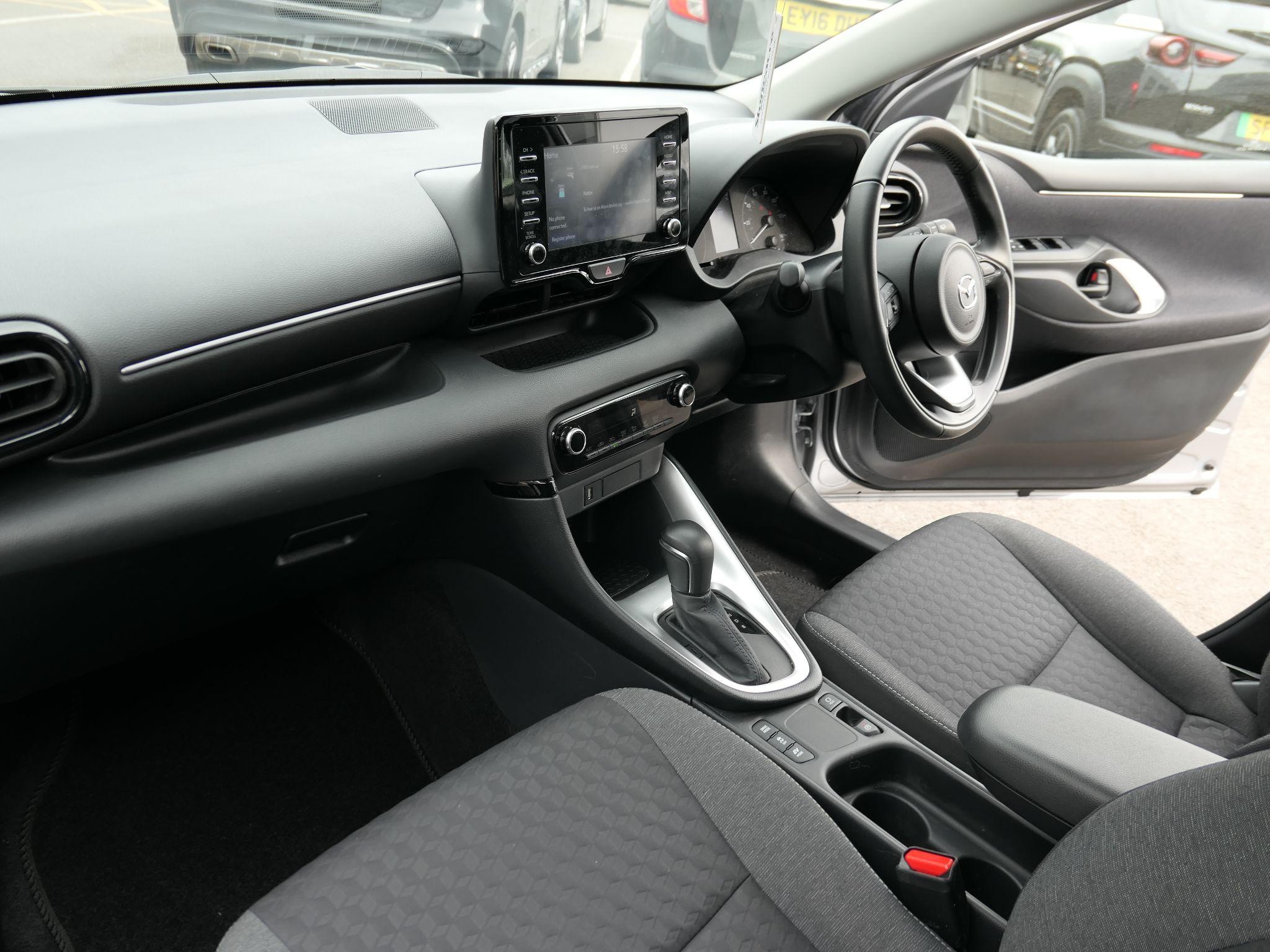 Mazda2 Hybrid Image 10