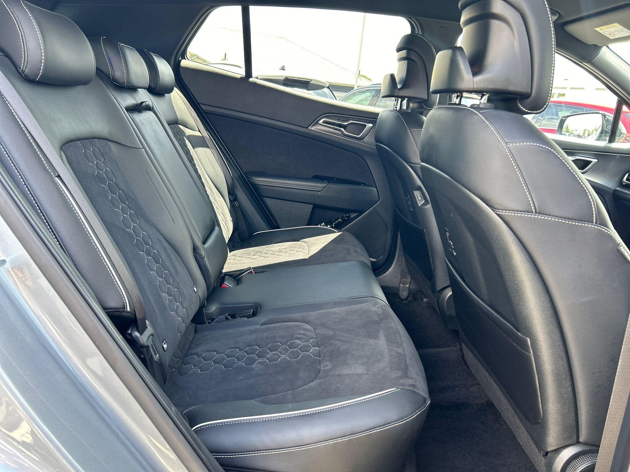 Kia Sportage Image 12