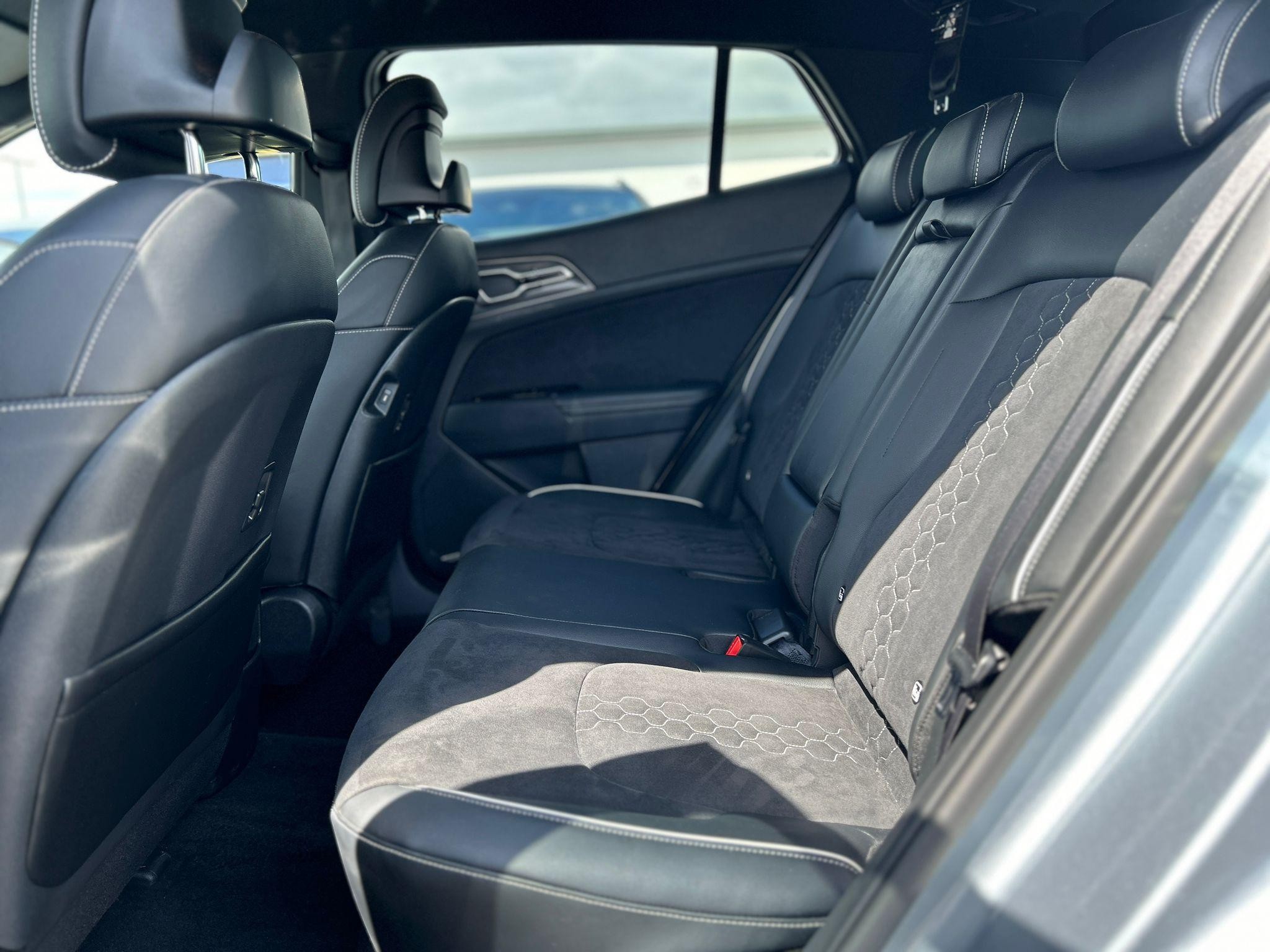 Kia Sportage Image 13