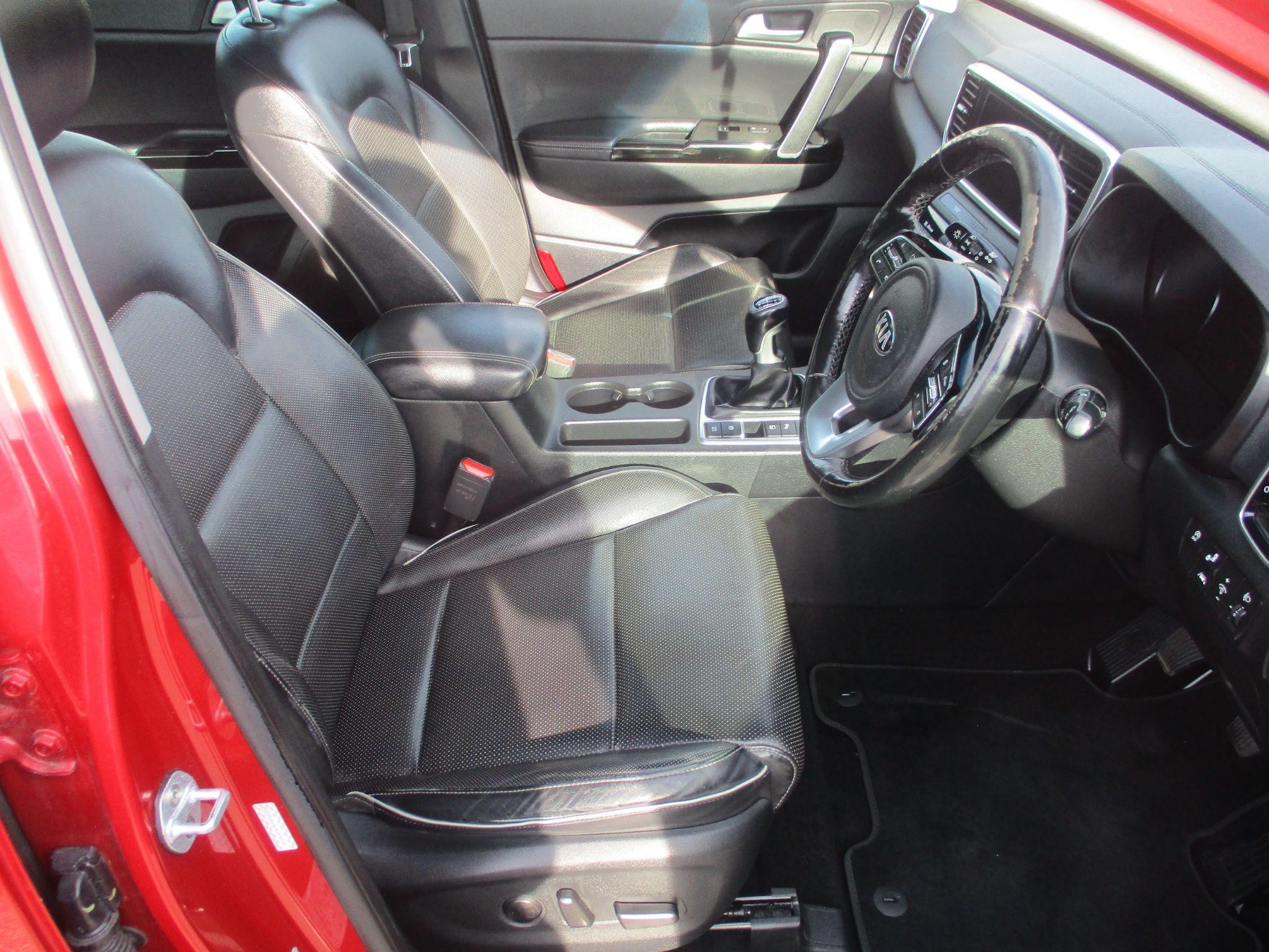 Kia Sportage Image 9