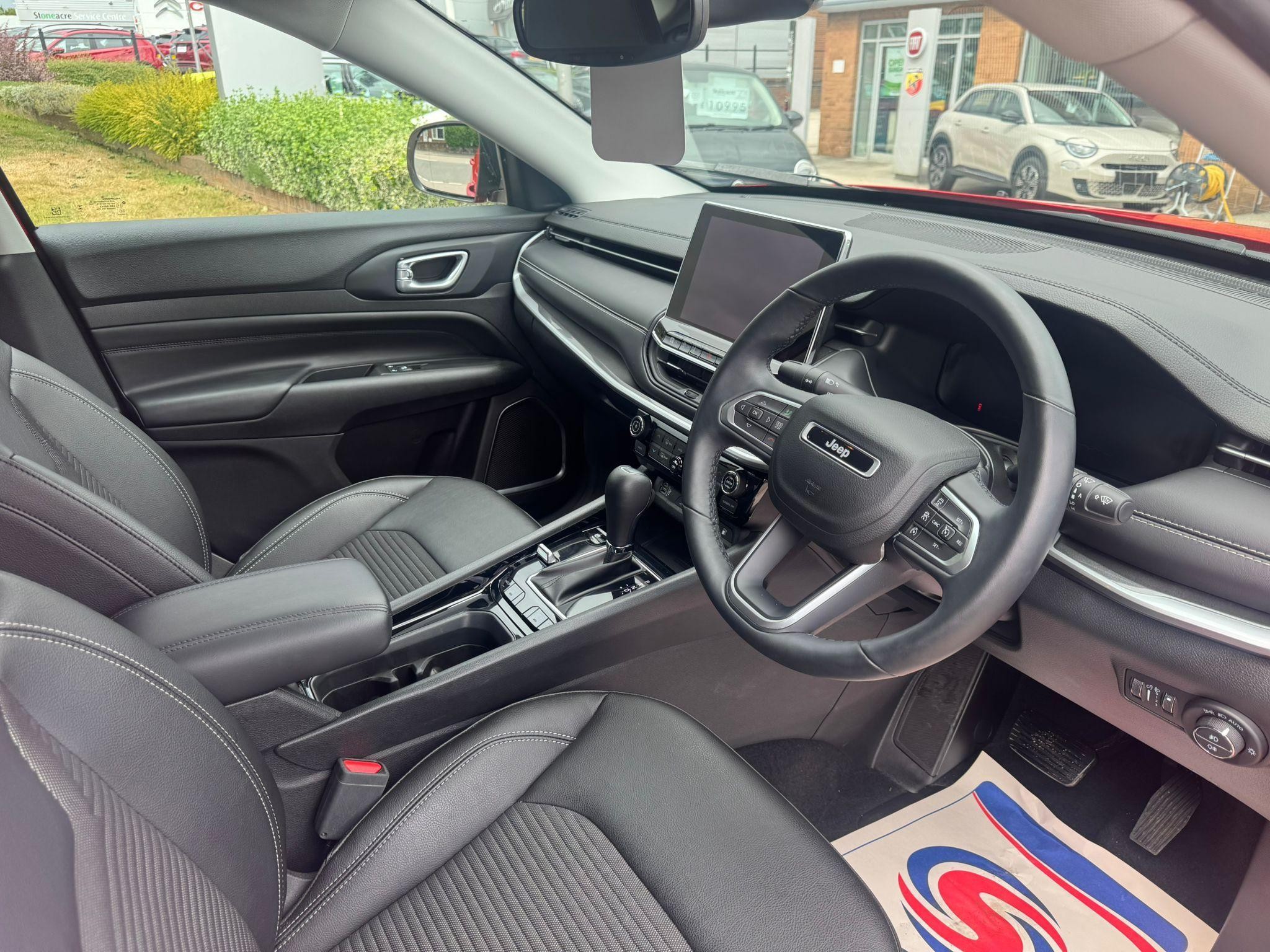 Jeep Compass Image 11