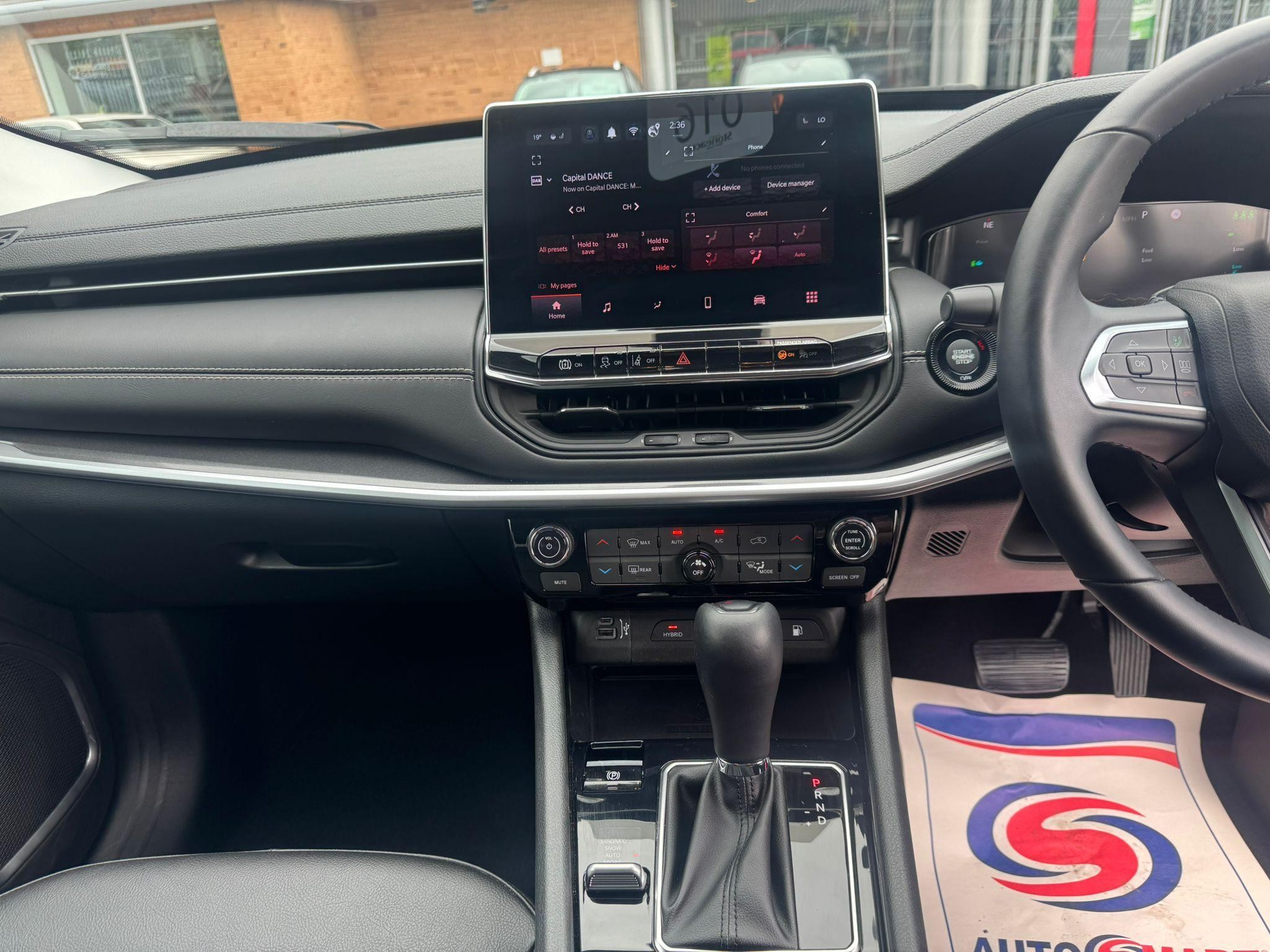 Jeep Compass Image 16